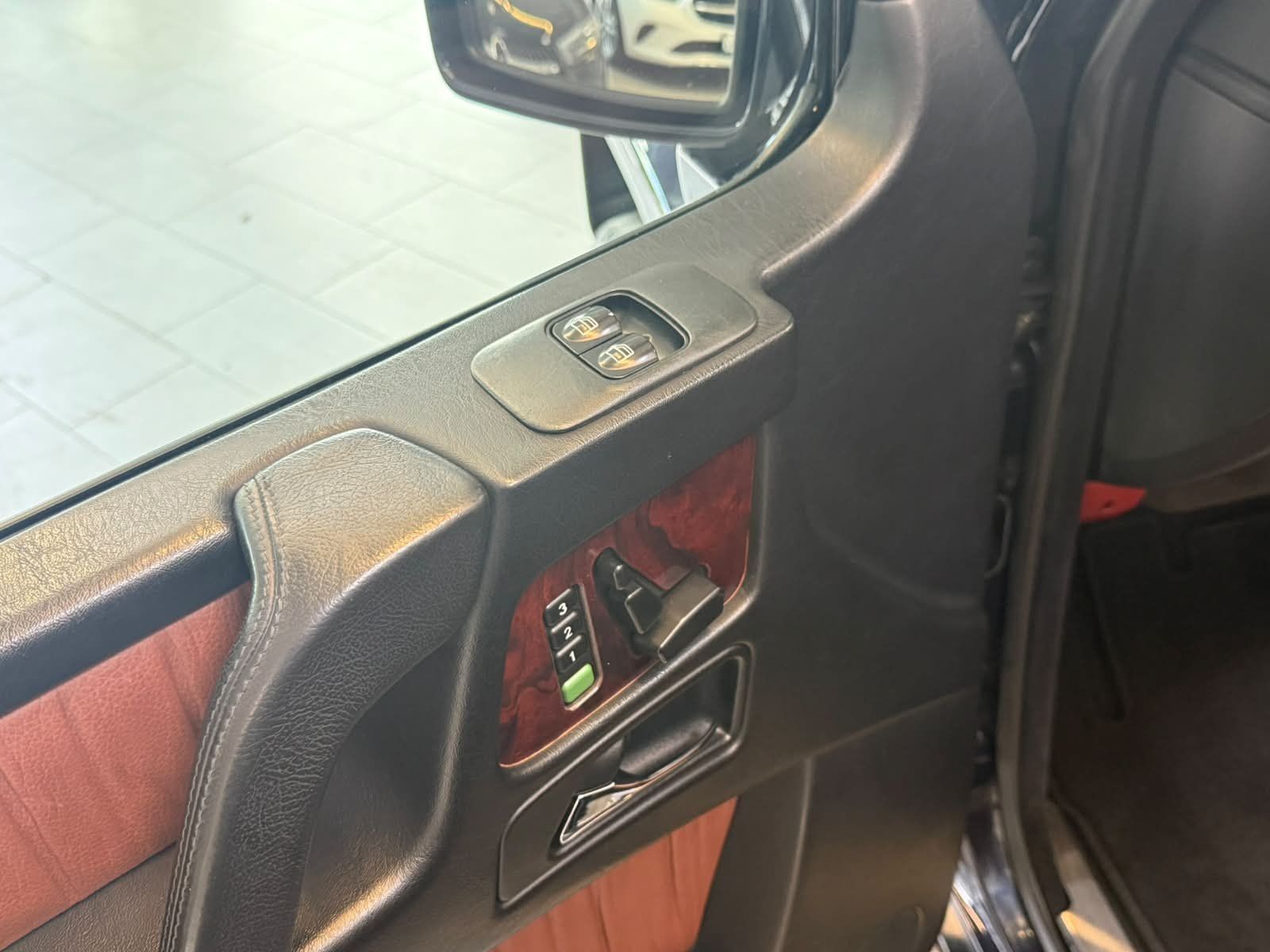 Fahrzeugabbildung Mercedes-Benz G 500 Cabrio blau/braun NEUZUSTAND+STHZ+HISTORIE