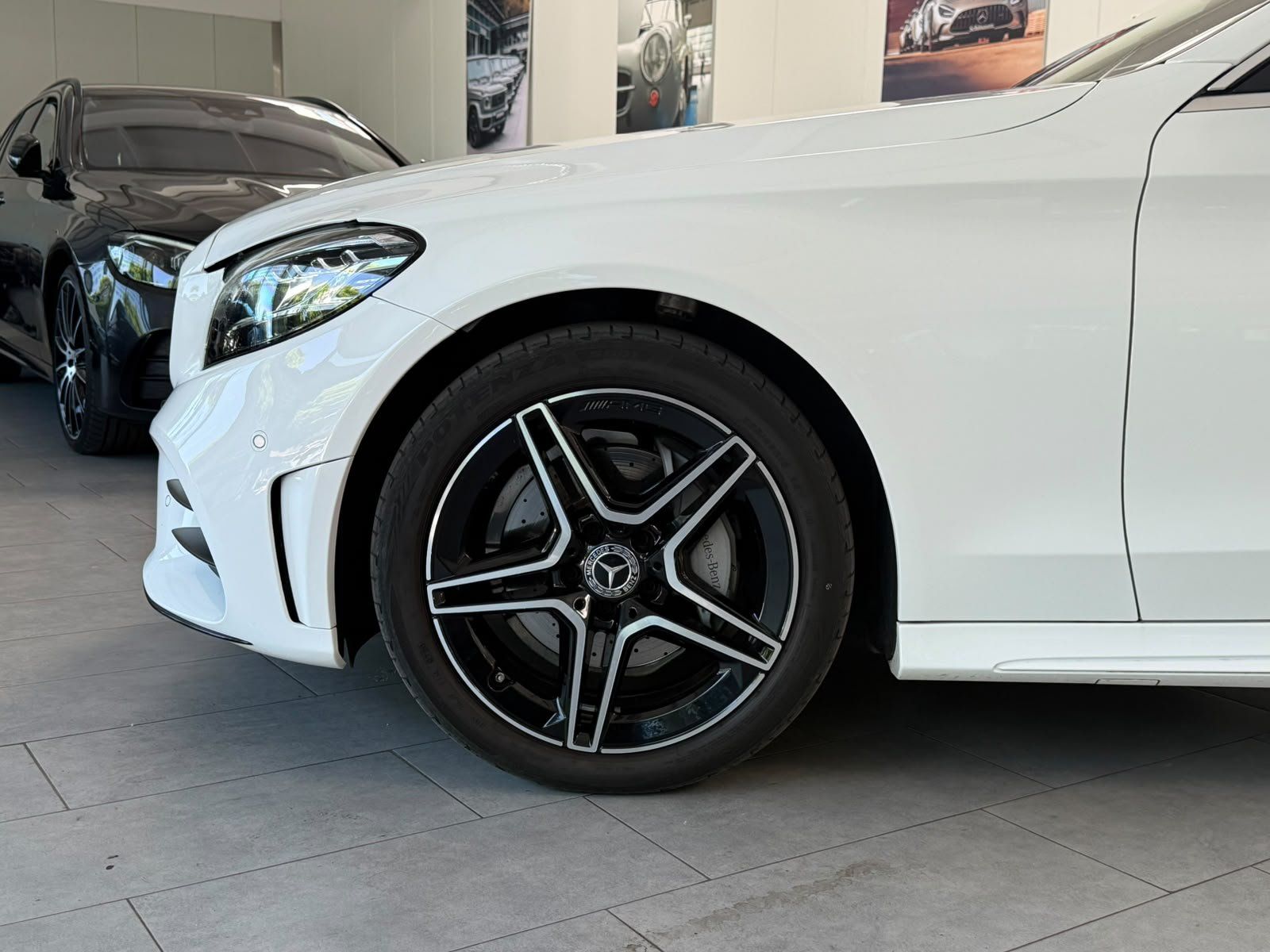 Fahrzeugabbildung Mercedes-Benz C 200 Cabriolet AMG NIGHT+KEYLESS+BURM+LED+TEMPO