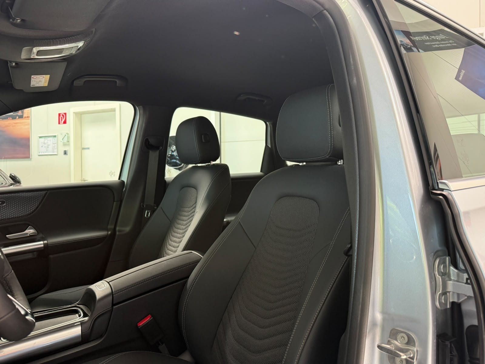 Fahrzeugabbildung Mercedes-Benz B 180 PROGRESSIVE ADV. KAMERA+EASYPACK+LED+DAB
