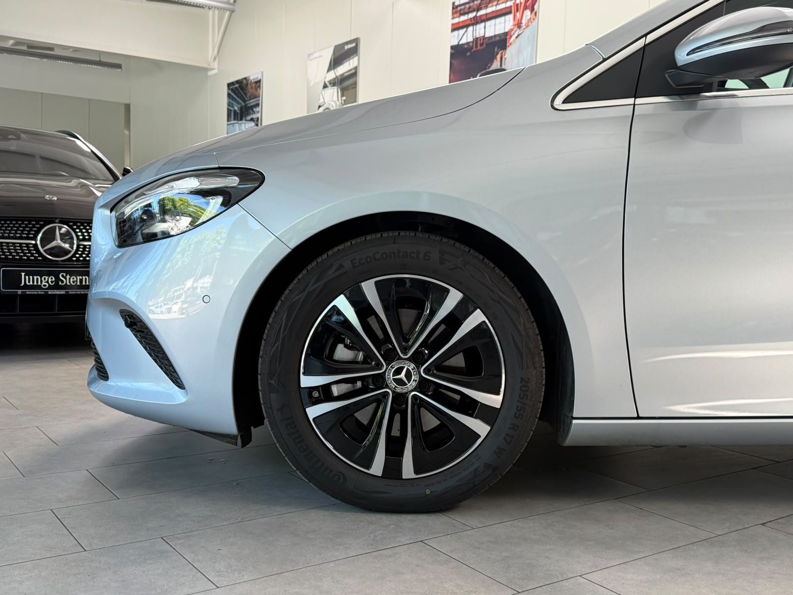 Fahrzeugabbildung Mercedes-Benz B 180 PROGRESSIVE ADV. KAMERA+EASYPACK+LED+DAB