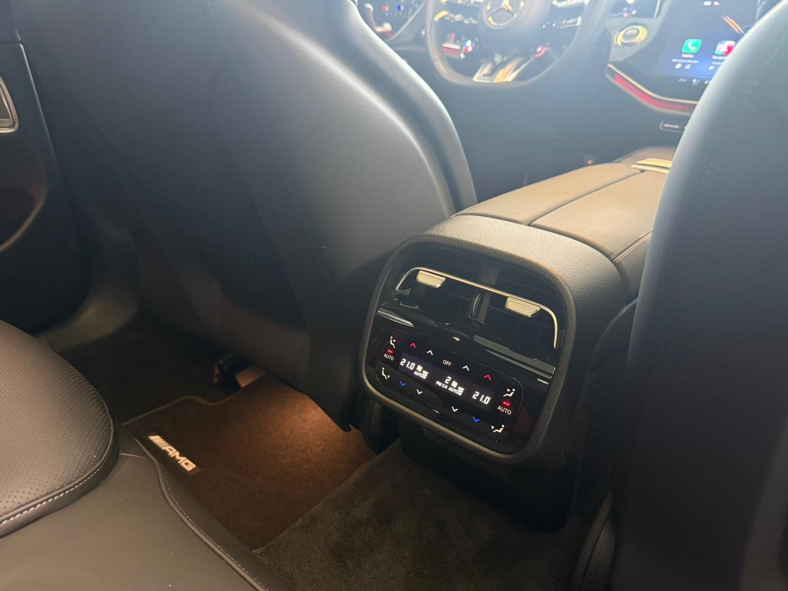Fahrzeugabbildung Mercedes-Benz E53 4M+ DRIVERS+BURM4D+DISTR+HUD+PANO+MEMORY+360