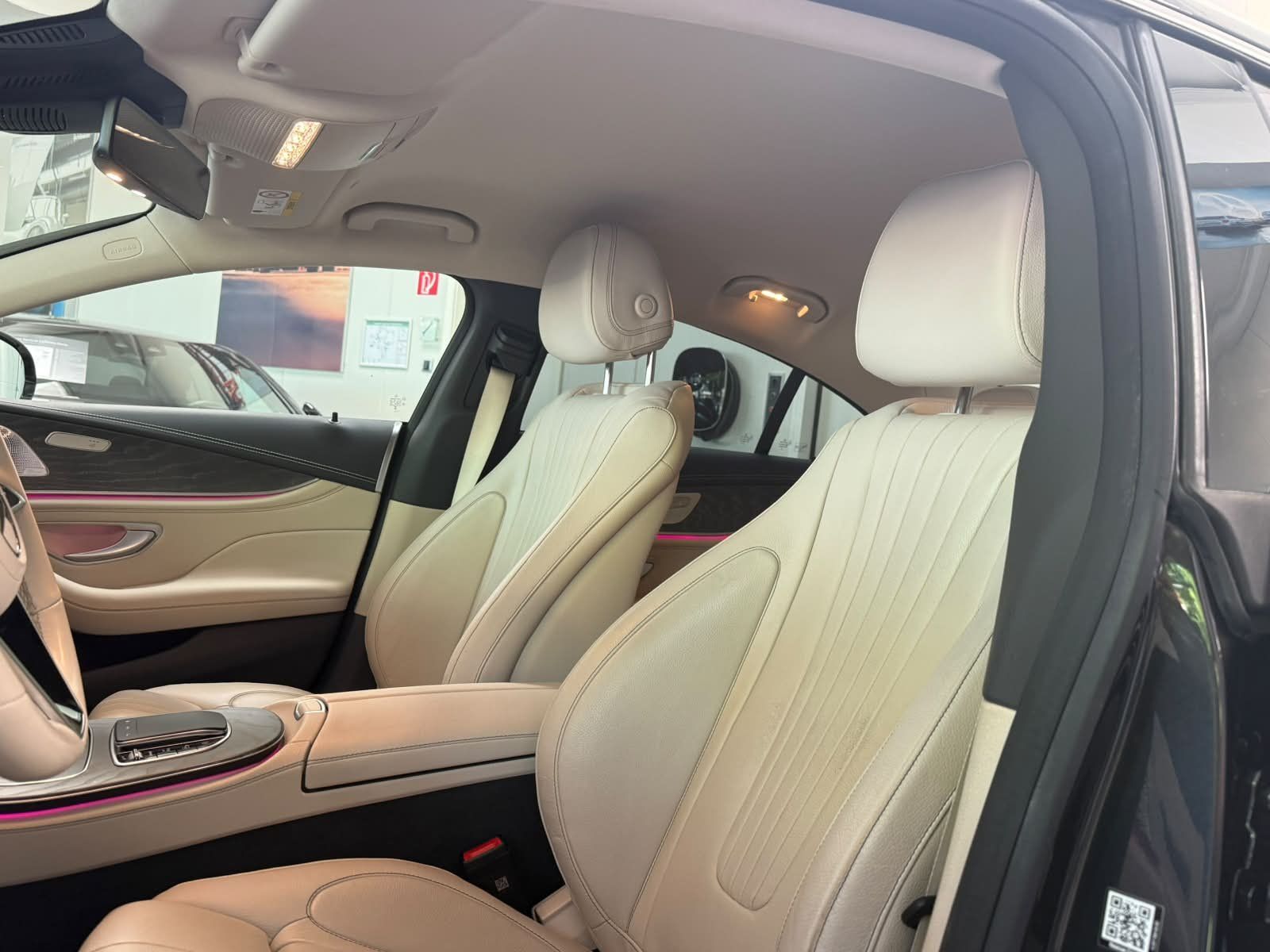 Fahrzeugabbildung Mercedes-Benz CLS 220 d AMG+MBEAM+BURM+DISTR+AHK+FAP+360°+DAB