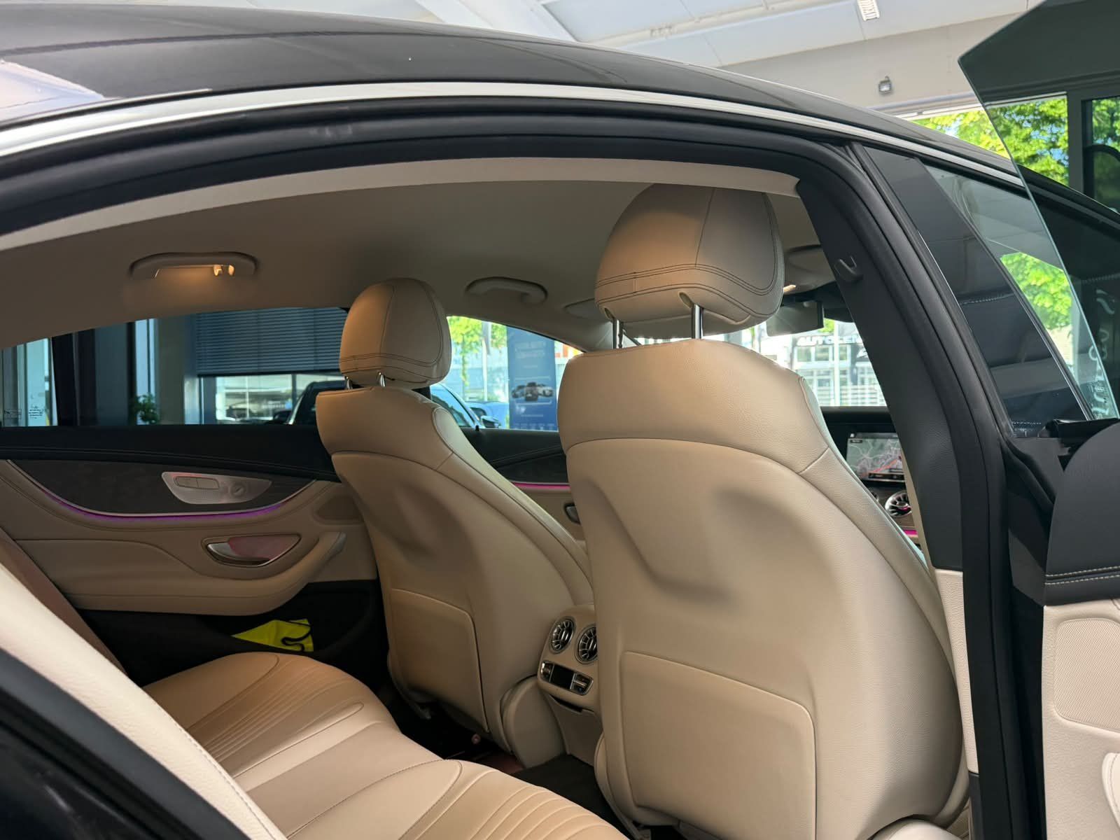 Fahrzeugabbildung Mercedes-Benz CLS 220 d AMG+MBEAM+BURM+DISTR+AHK+FAP+360°+DAB