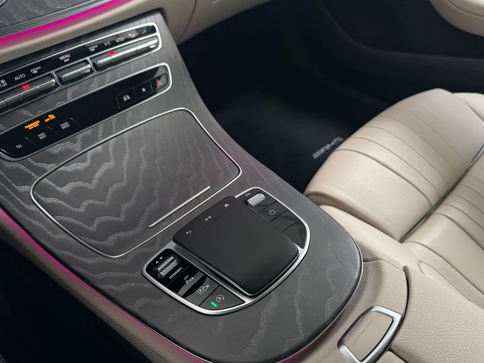 Fahrzeugabbildung Mercedes-Benz CLS 220 d AMG+MBEAM+BURM+DISTR+AHK+FAP+360°+DAB