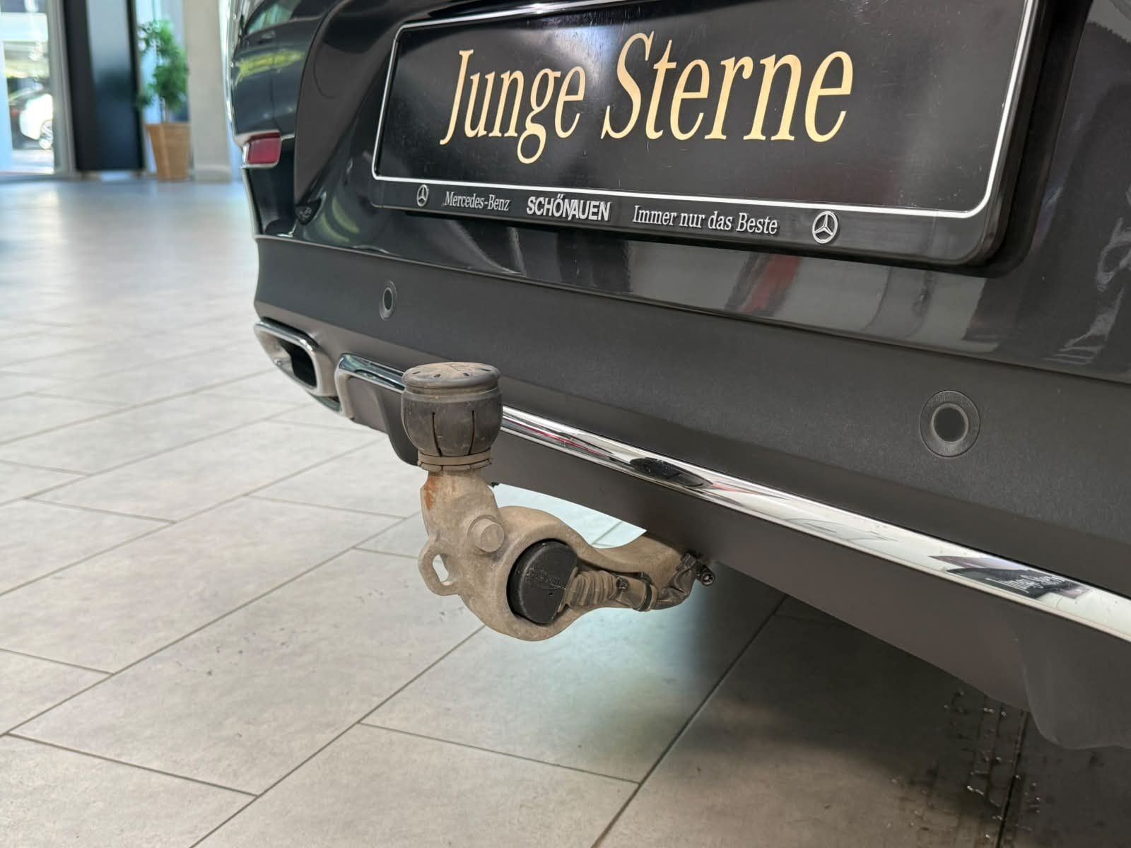 Fahrzeugabbildung Mercedes-Benz CLS 220 d AMG+MBEAM+BURM+DISTR+AHK+FAP+360°+DAB