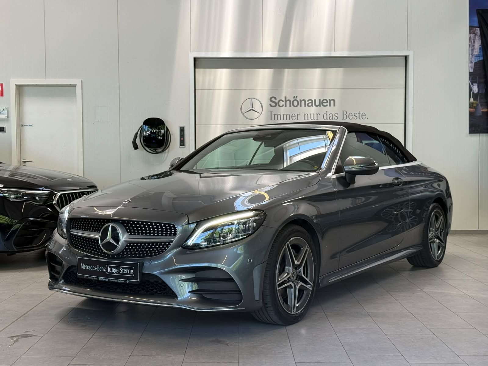 Fahrzeugabbildung Mercedes-Benz C 180 Cabrio AMG+MBEAM+KEYLESS+KAMERA+AMBI+TEMP