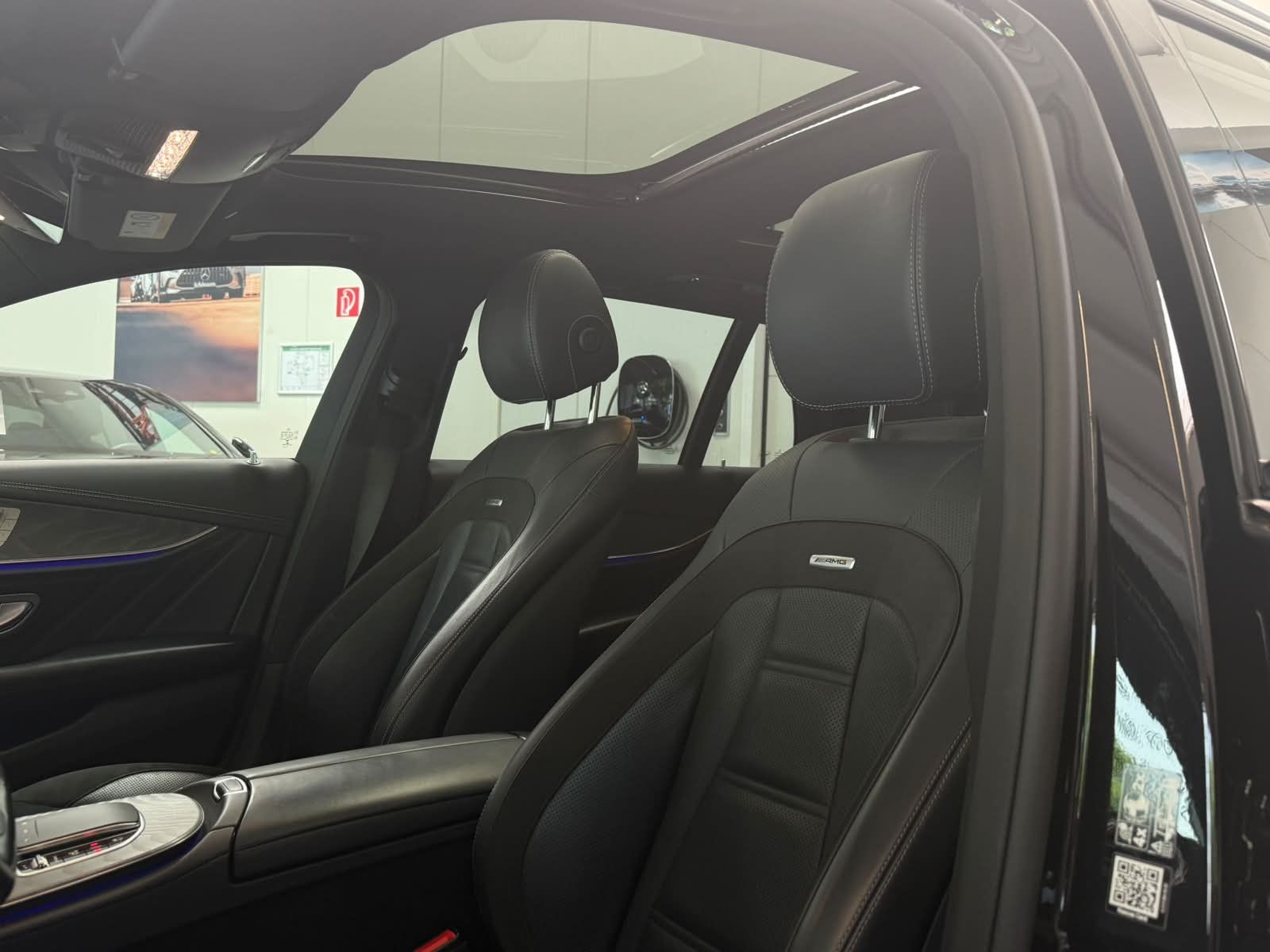 Fahrzeugabbildung Mercedes-Benz AMG E 53 T 4M+ DRIVERS+PERF.ABGAS+DISTR+HUD+BURM