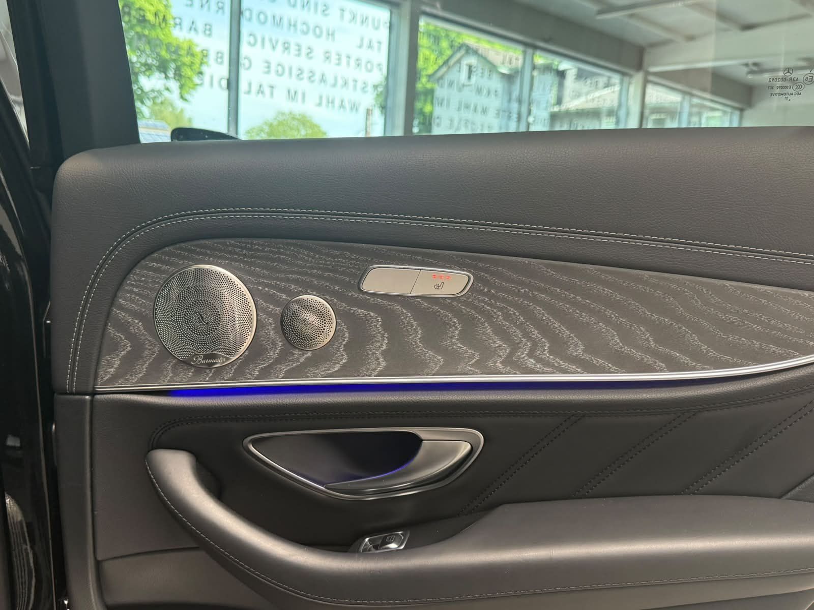Fahrzeugabbildung Mercedes-Benz AMG E 53 T 4M+ DRIVERS+PERF.ABGAS+DISTR+HUD+BURM