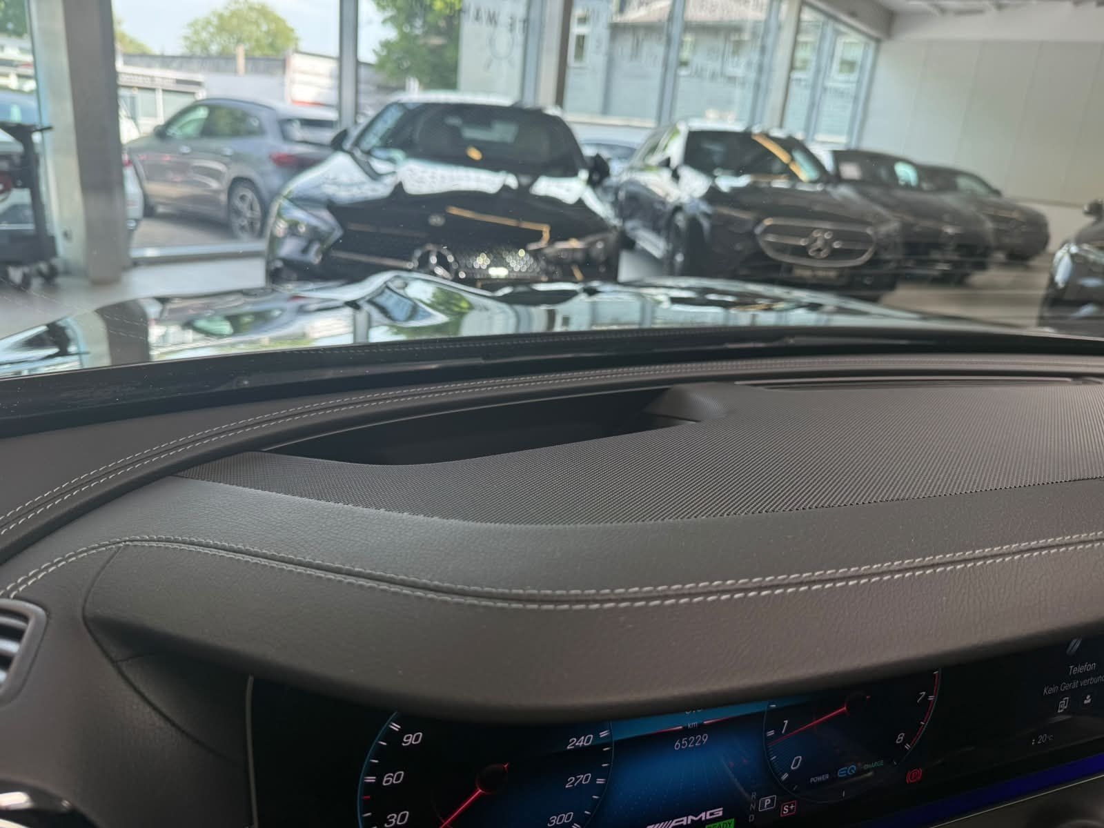 Fahrzeugabbildung Mercedes-Benz AMG E 53 T 4M+ DRIVERS+PERF.ABGAS+DISTR+HUD+BURM