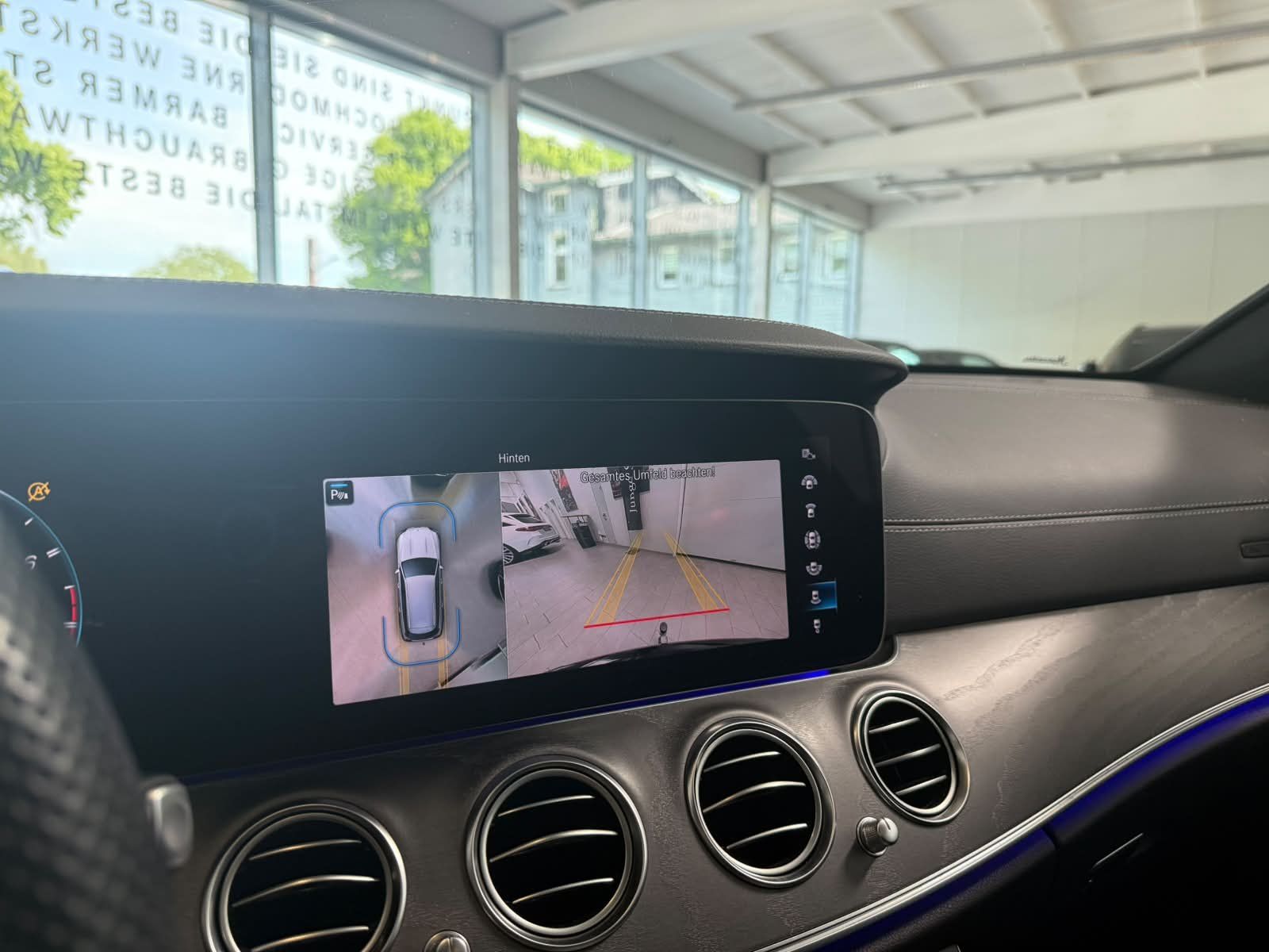 Fahrzeugabbildung Mercedes-Benz AMG E 53 T 4M+ DRIVERS+PERF.ABGAS+DISTR+HUD+BURM