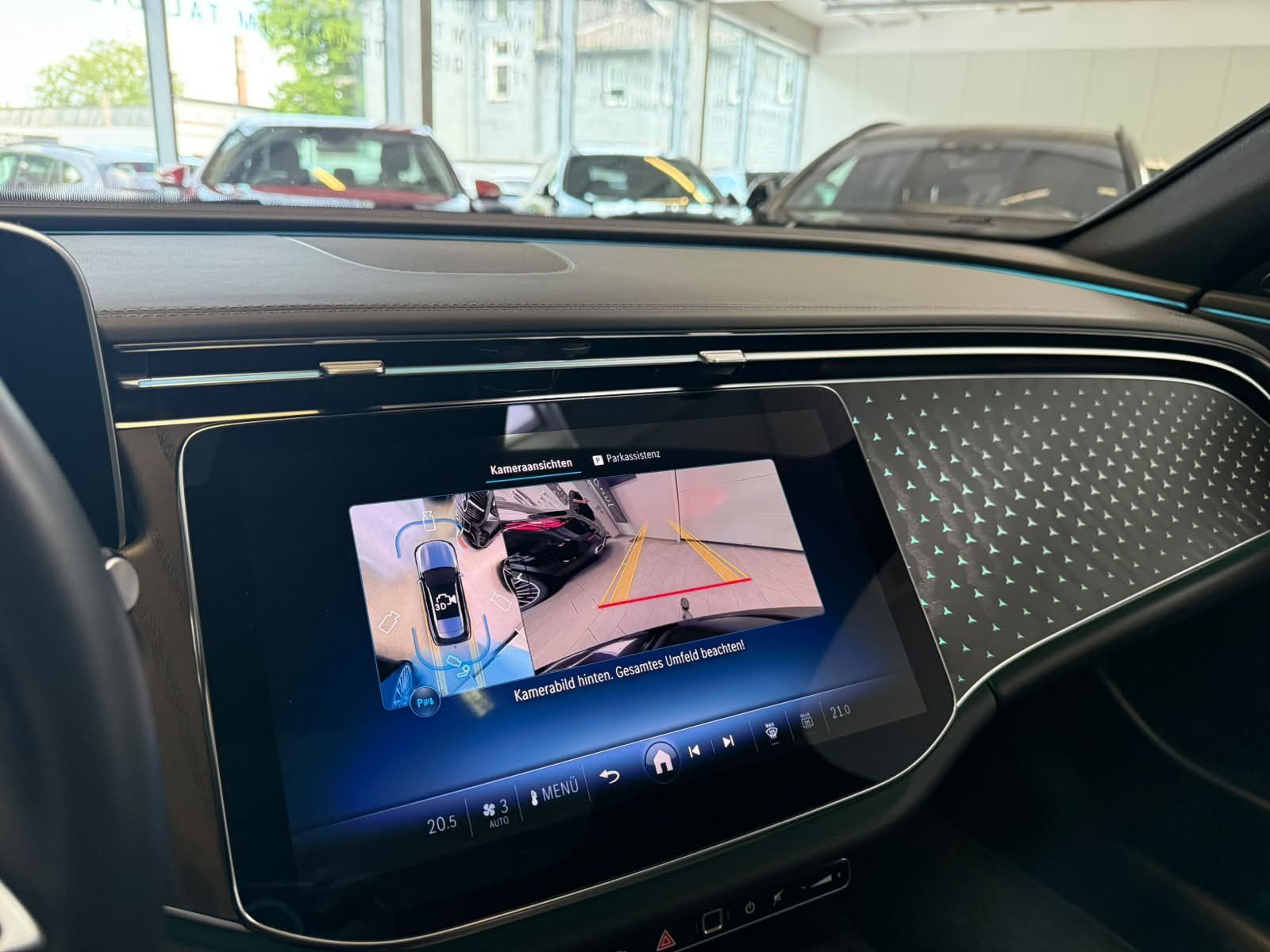 Fahrzeugabbildung Mercedes-Benz E 300 de T AVG.ADV.PLUS+PANORAMA+BURM4D+AHK+360°