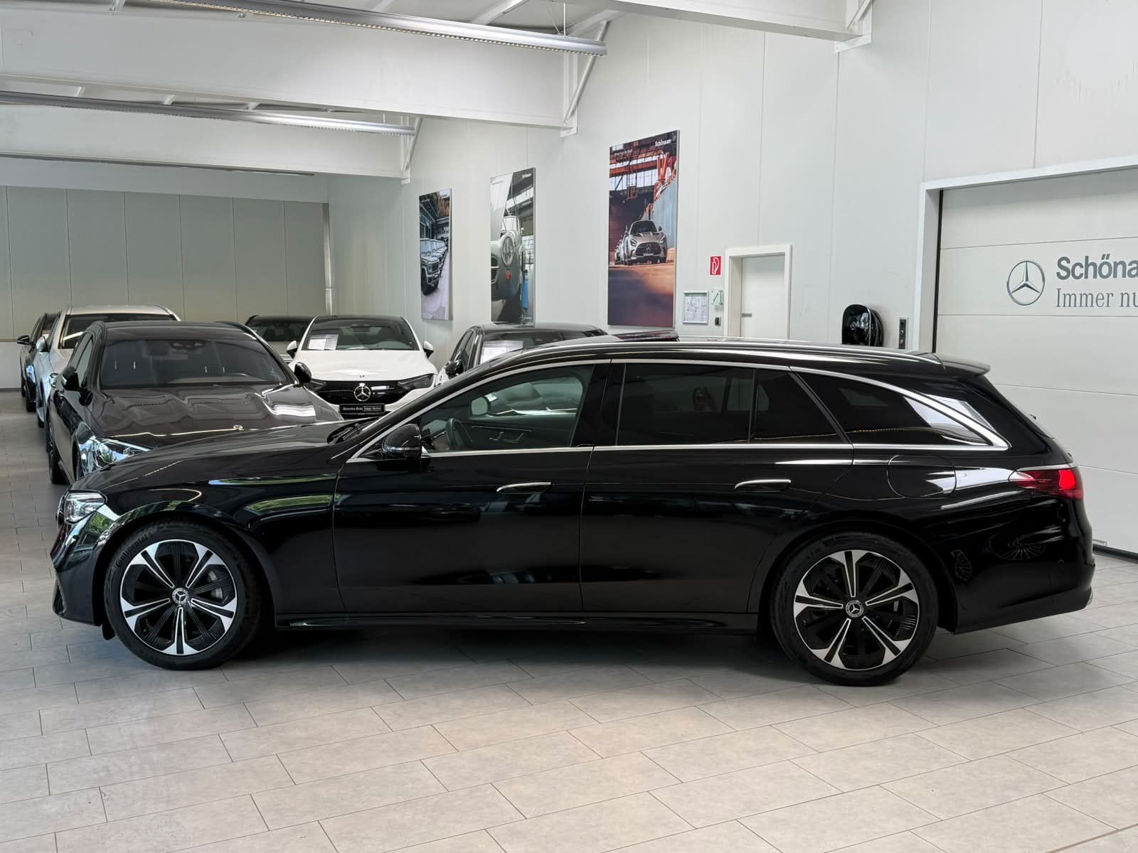 Fahrzeugabbildung Mercedes-Benz E 300 de T AVG.ADV.PLUS+PANORAMA+BURM4D+AHK+360°