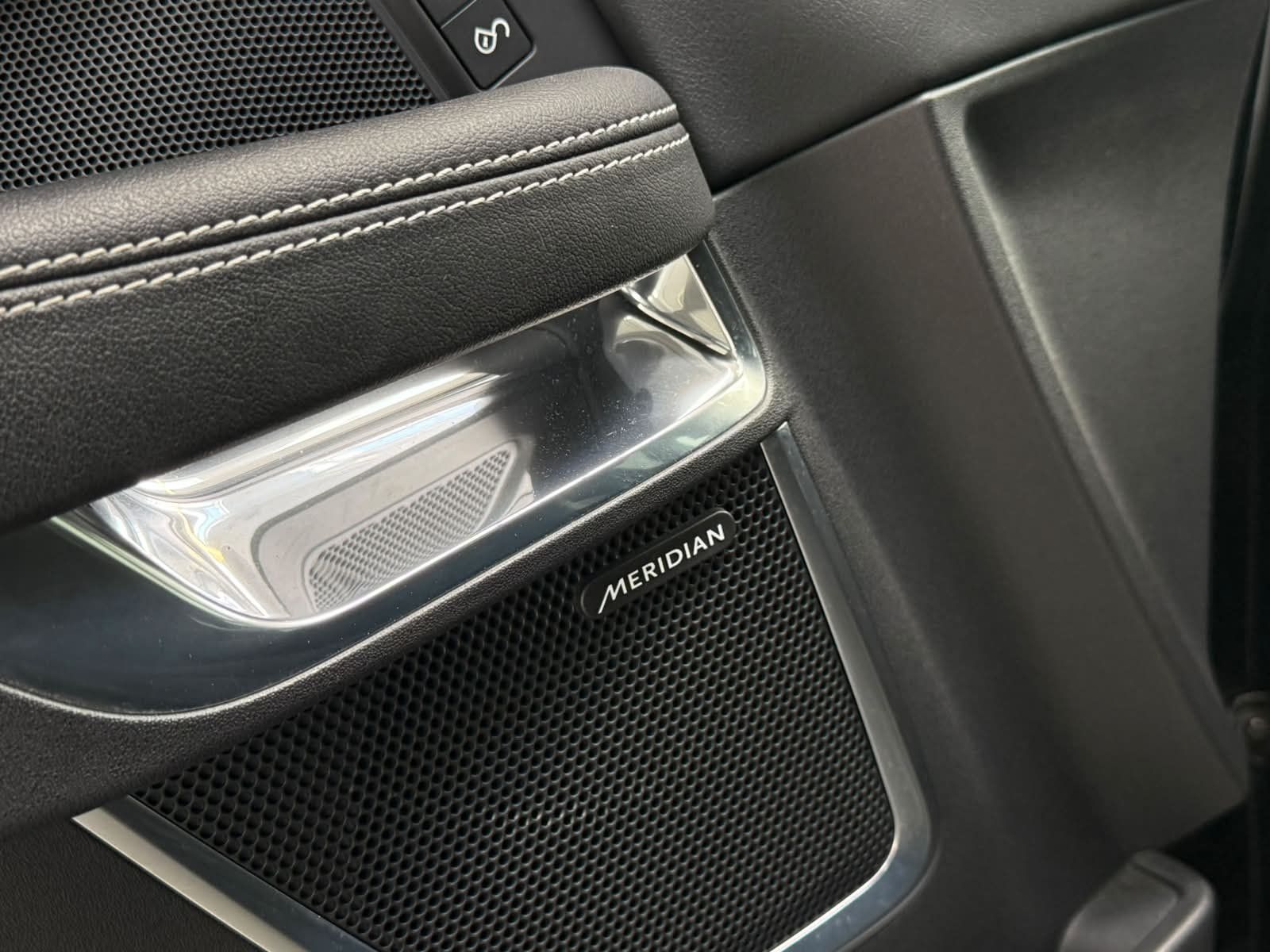 Fahrzeugabbildung Jaguar E-PACE R-Dynamic SE D180 AWD - VK nur an GEWERBE