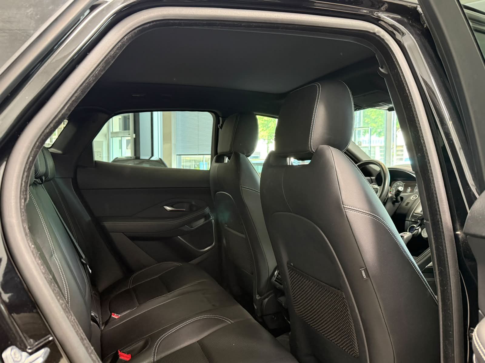 Fahrzeugabbildung Jaguar E-PACE R-Dynamic SE D180 AWD - VK nur an GEWERBE