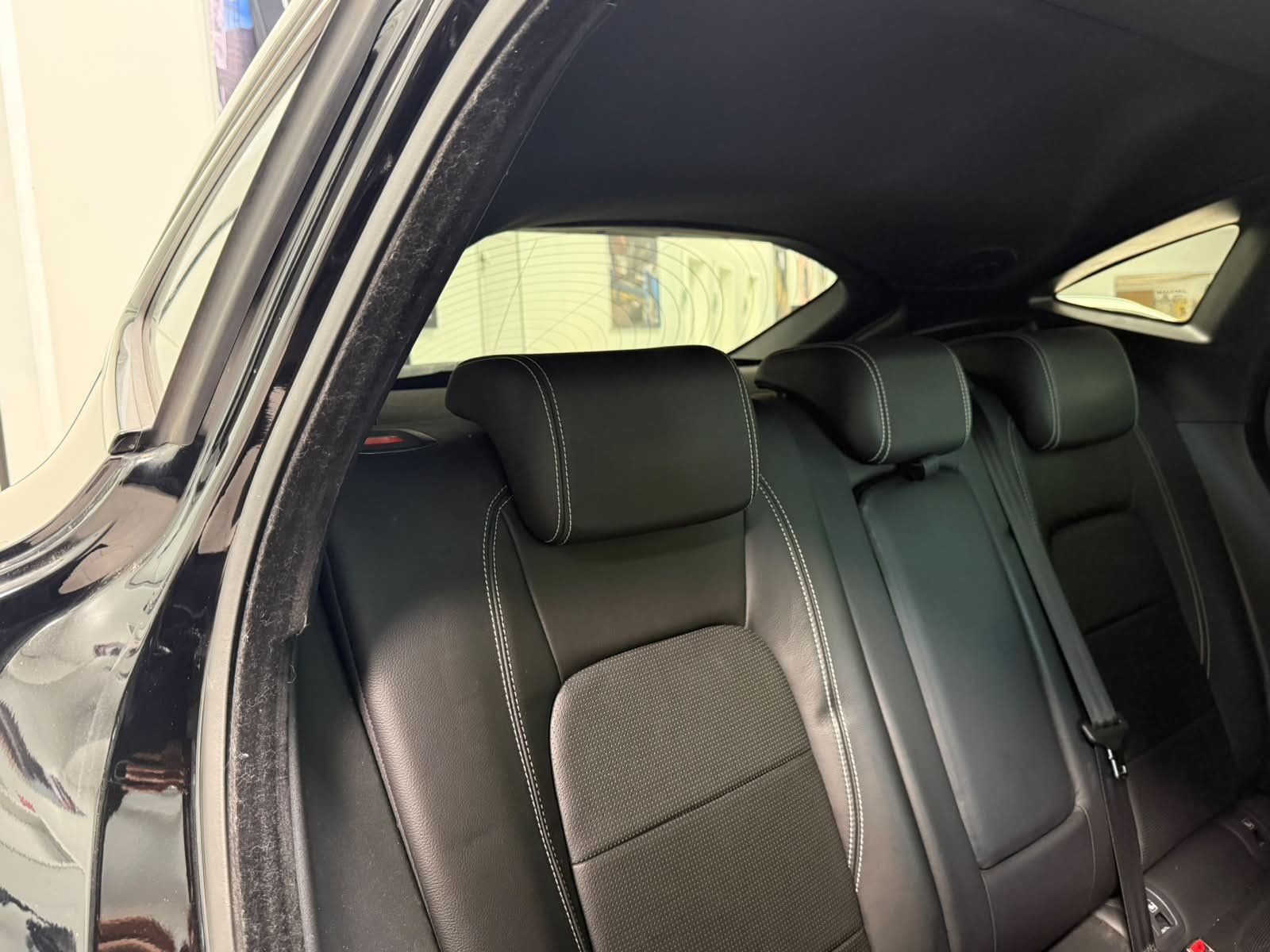 Fahrzeugabbildung Jaguar E-PACE R-Dynamic SE D180 AWD - VK nur an GEWERBE
