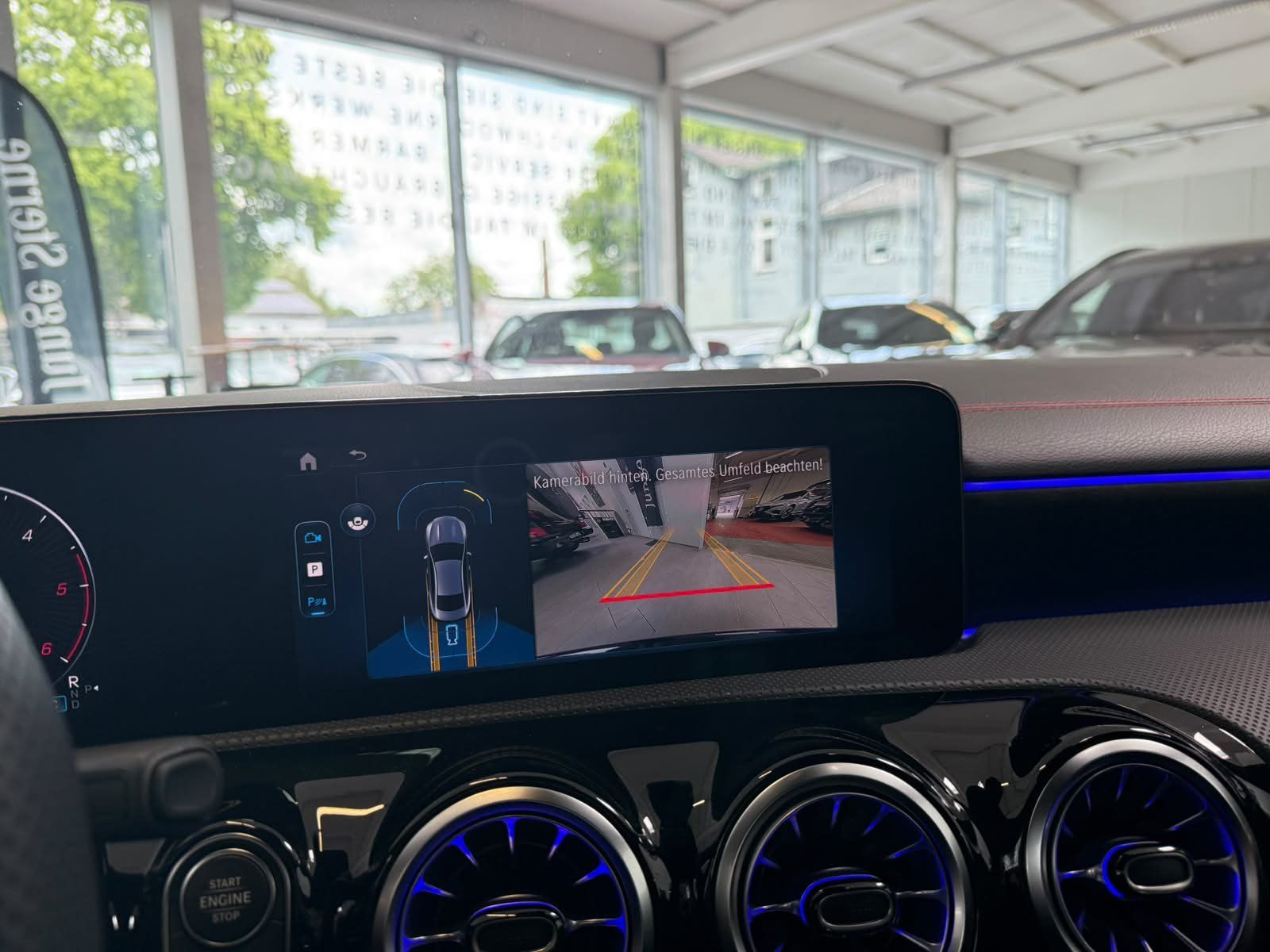 Fahrzeugabbildung Mercedes-Benz CLA 200 d Coupé AMG VERSTELLDÄMPF+TOTWINKEL+SIGN