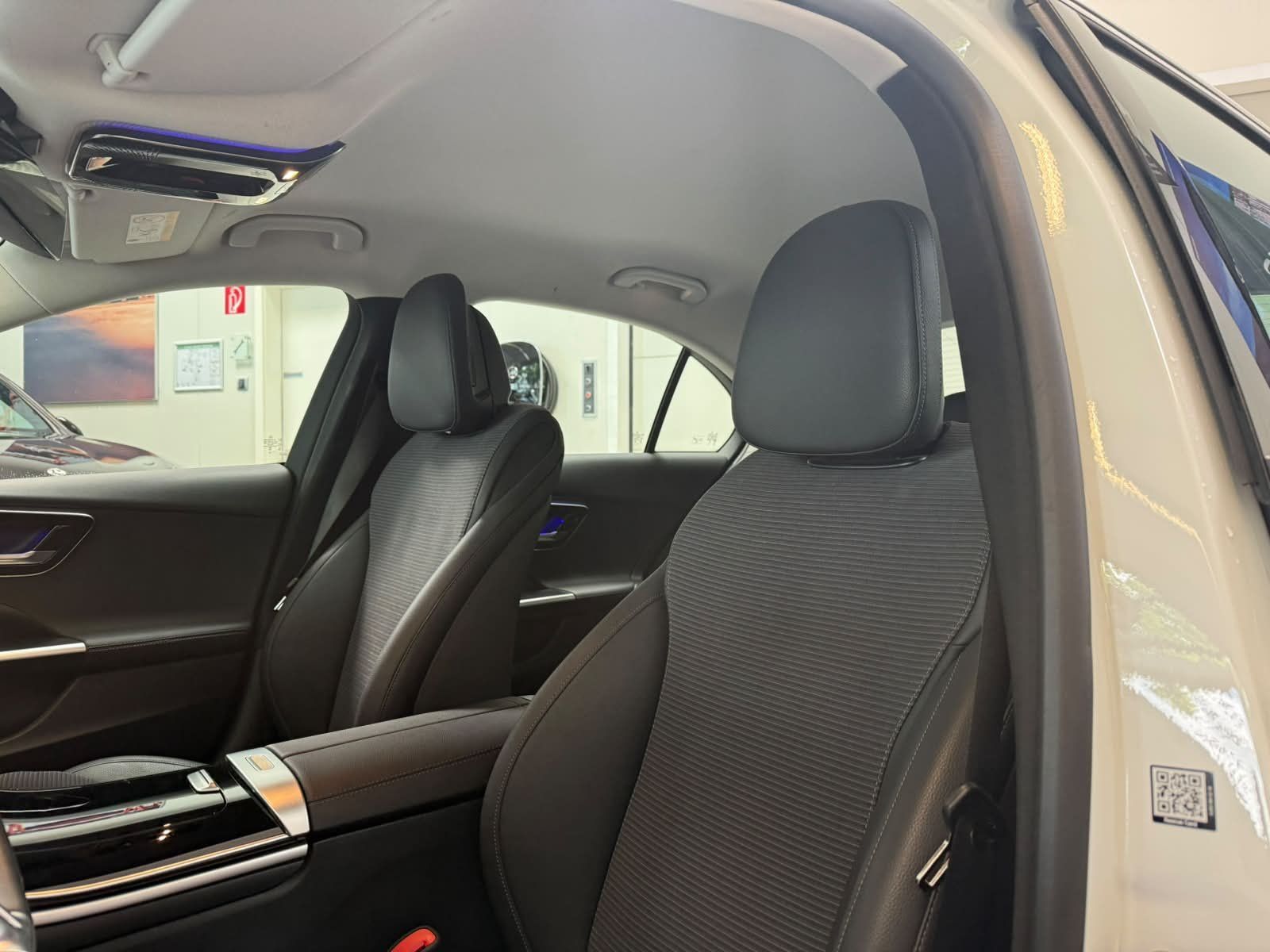 Fahrzeugabbildung Mercedes-Benz C 200 AVANTGARDE ADV.+TOTWINKEL+WINTER+CARPLAY