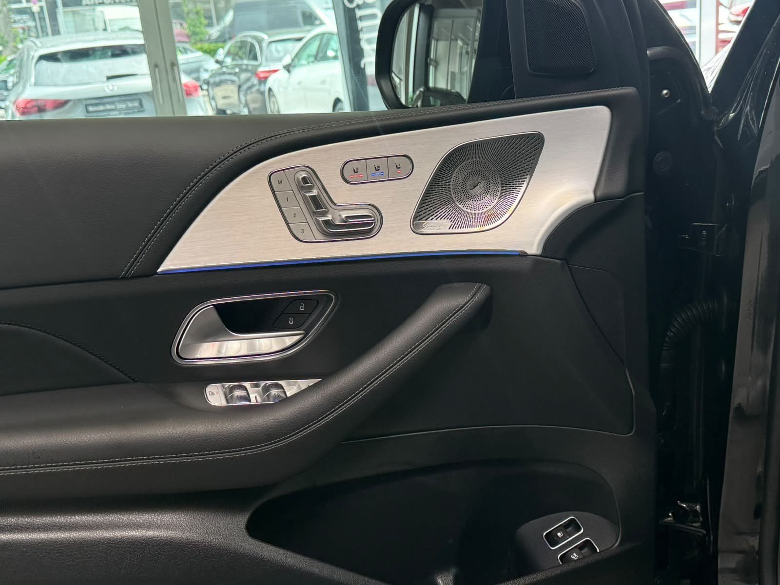 Fahrzeugabbildung Mercedes-Benz GLE 400 e 4M EQ AMG PREMIUM+21"+NIGHT+AIRMATIC