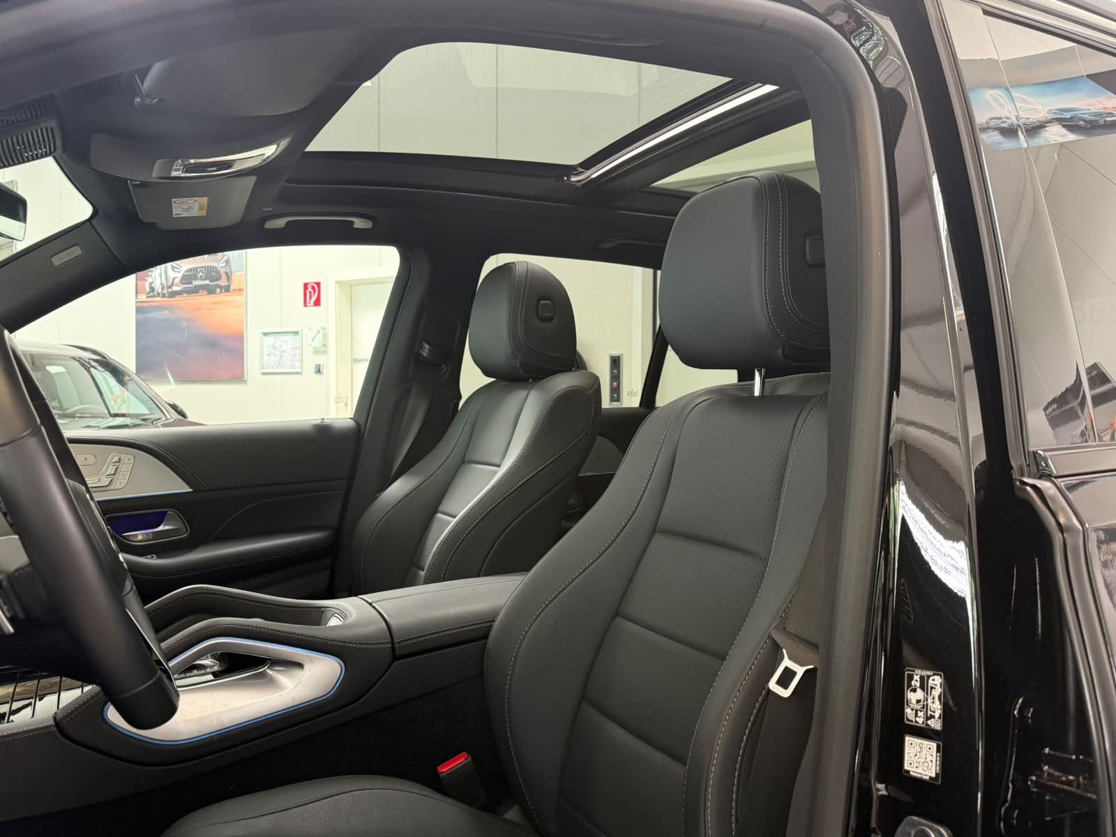 Fahrzeugabbildung Mercedes-Benz GLE 400 e 4M EQ AMG PREMIUM+21"+NIGHT+AIRMATIC