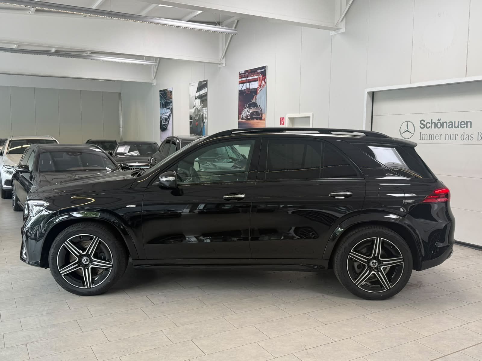 Fahrzeugabbildung Mercedes-Benz GLE 400 e 4M EQ AMG PREMIUM+21"+NIGHT+AIRMATIC