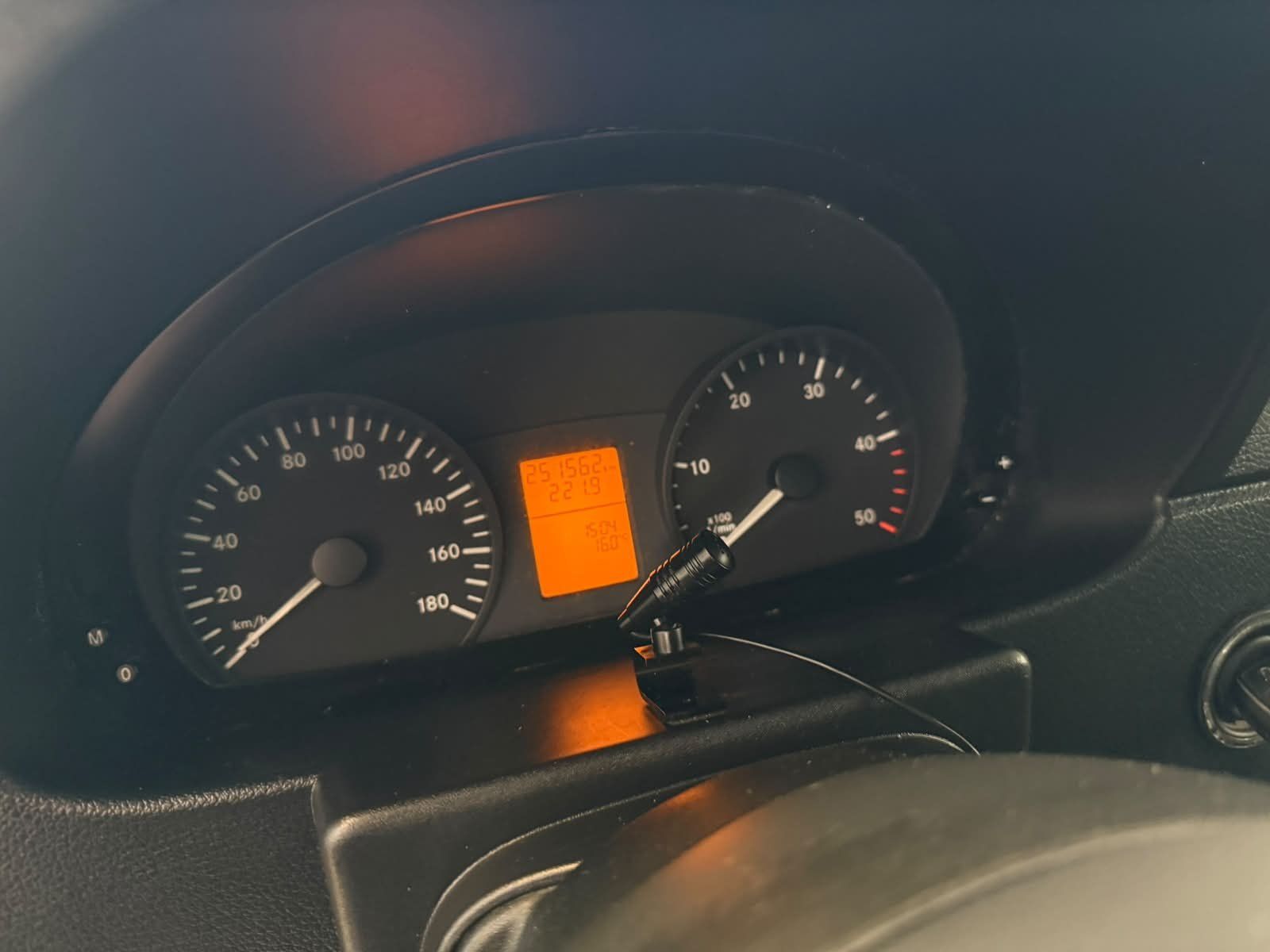Fahrzeugabbildung Mercedes-Benz Sprinter 216 CDI KA Hoch L2H2 Automatik Klima