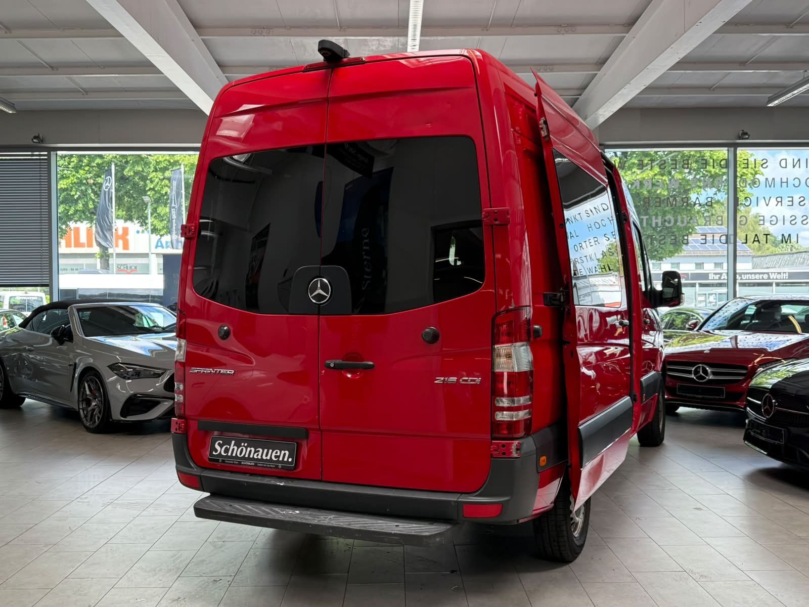 Fahrzeugabbildung Mercedes-Benz Sprinter 216 CDI KA Hoch L2H2 Automatik Klima