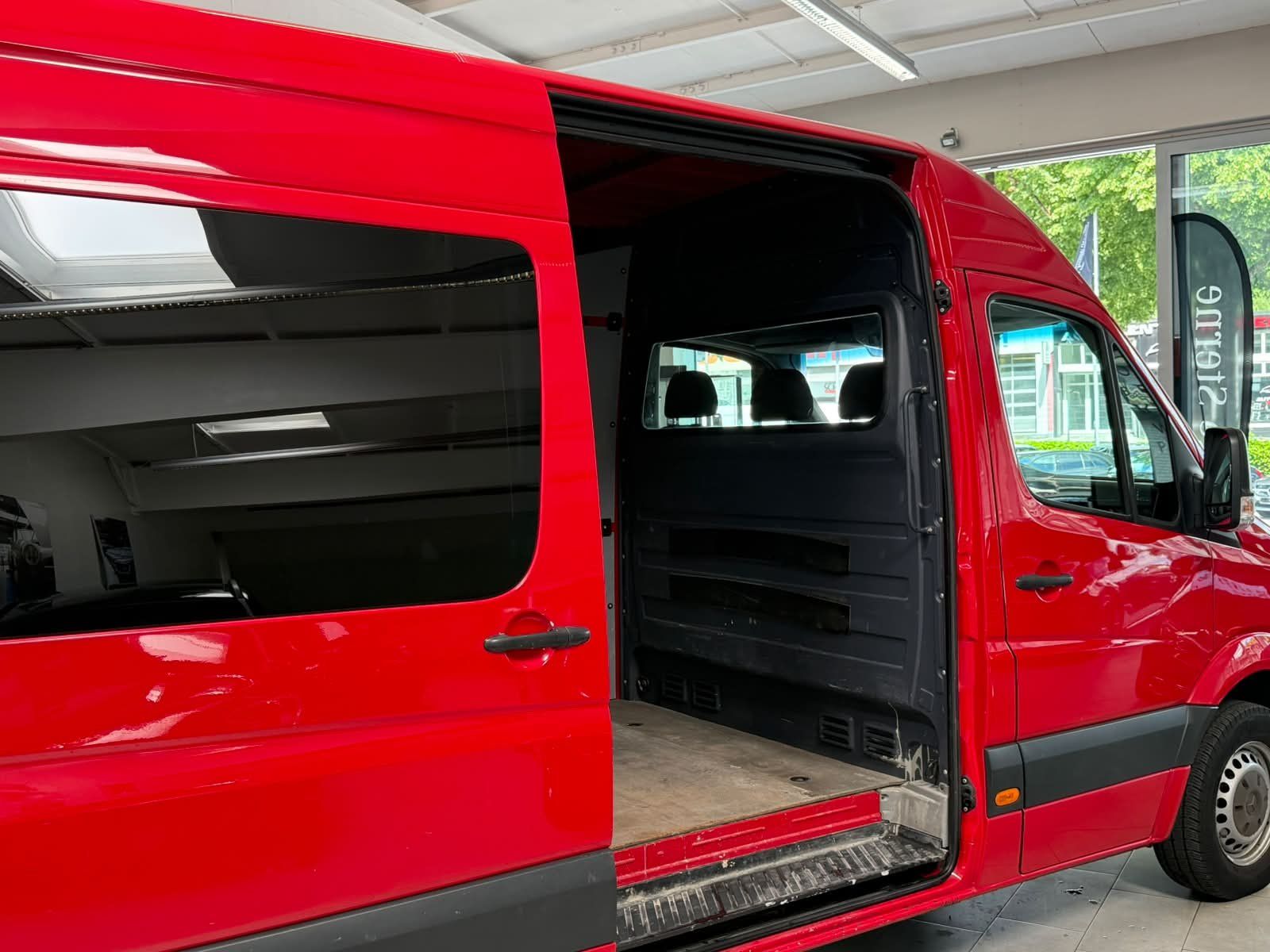 Fahrzeugabbildung Mercedes-Benz Sprinter 216 CDI KA Hoch L2H2 Automatik Klima