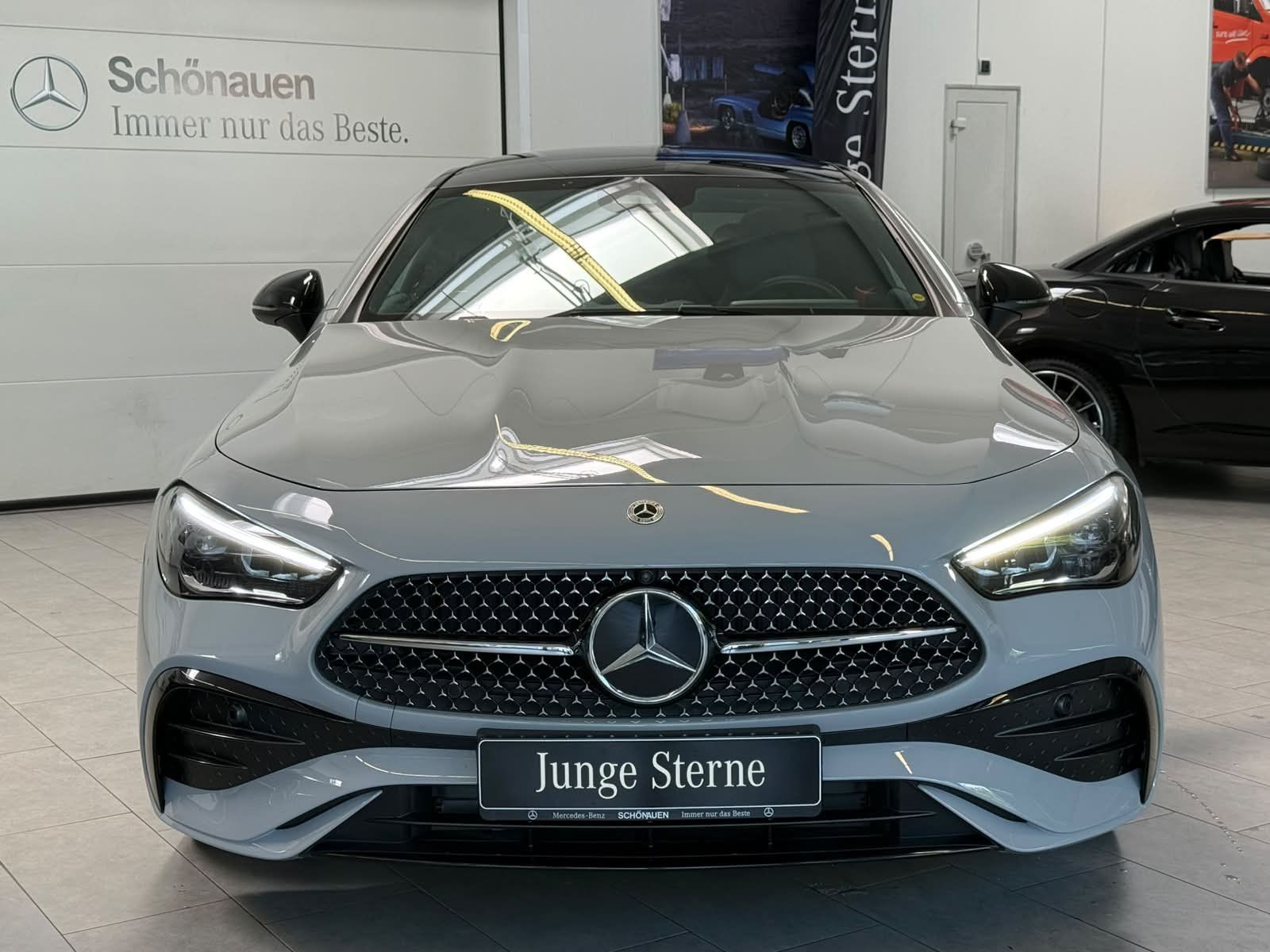 Fahrzeugabbildung Mercedes-Benz CLE 200 Coupé AMG ADV.PLUS+BURM3D+PANO+NIGHT+360