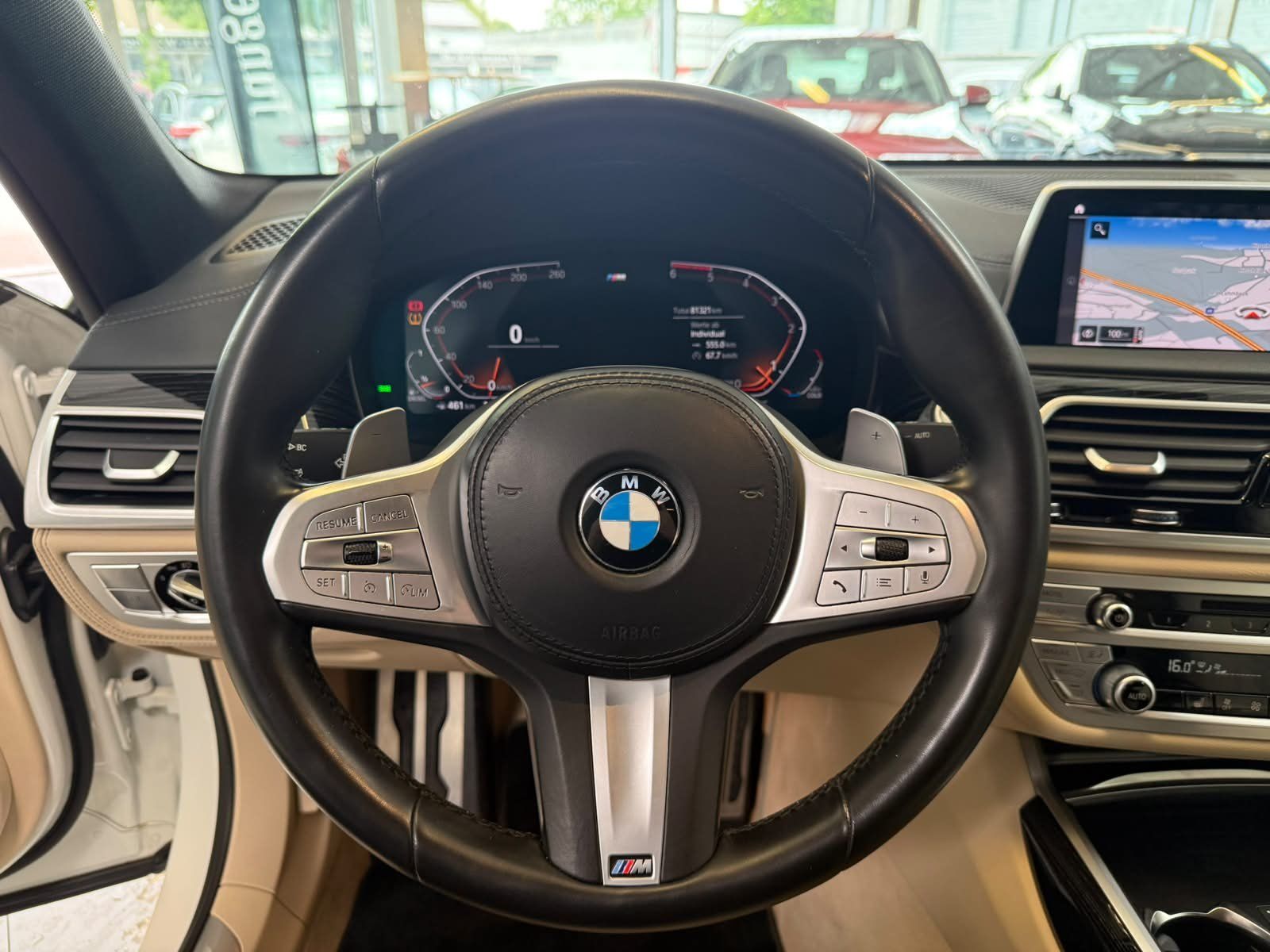Fahrzeugabbildung BMW 730 d M Sport LUFTFEDER+HUD+MEMORY+EDW+FAS+20"