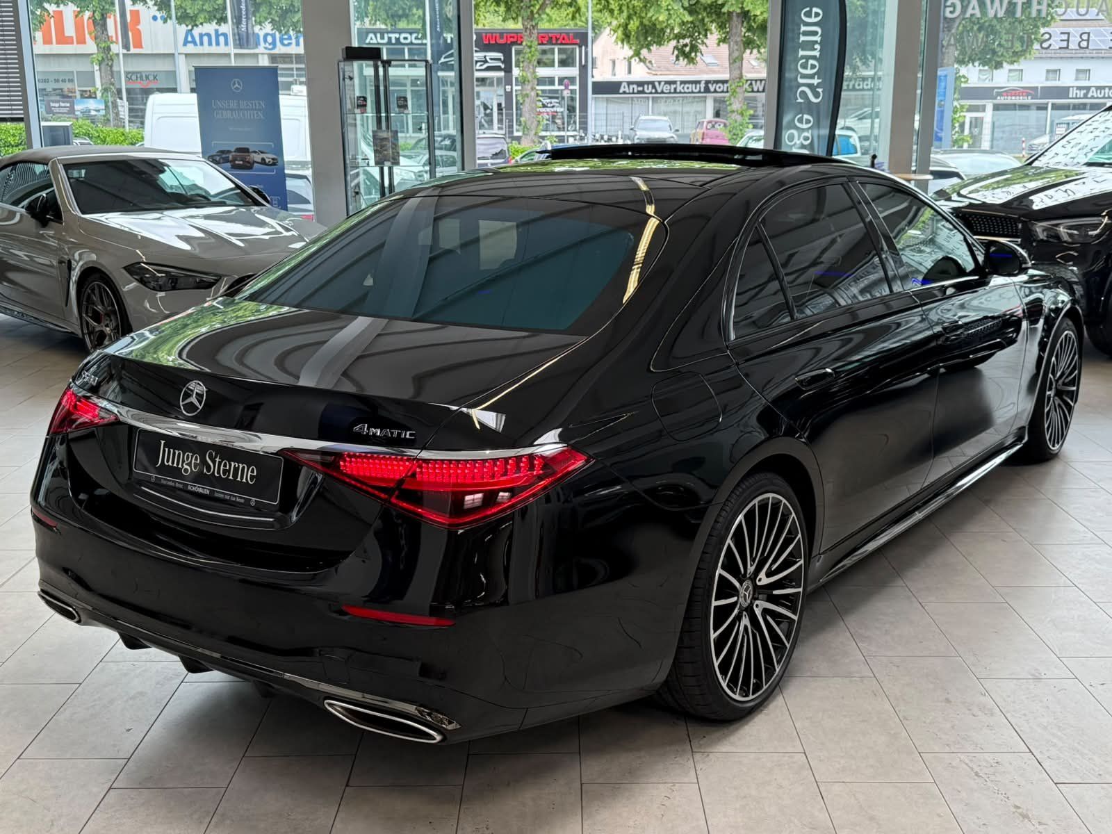 Fahrzeugabbildung Mercedes-Benz S 580 4M Lang AMG+EXECUTIVE+FONDENT+4xMASSAG+HAL