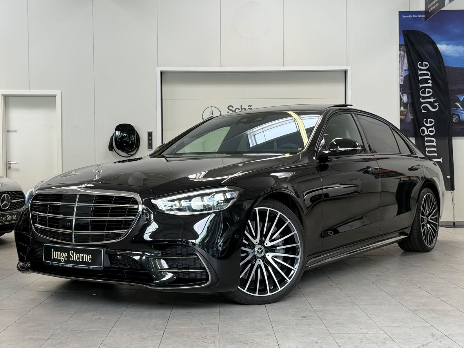 Fahrzeugabbildung Mercedes-Benz S 580 4M Lang AMG+EXECUTIVE+FONDENT+4xMASSAG+HAL