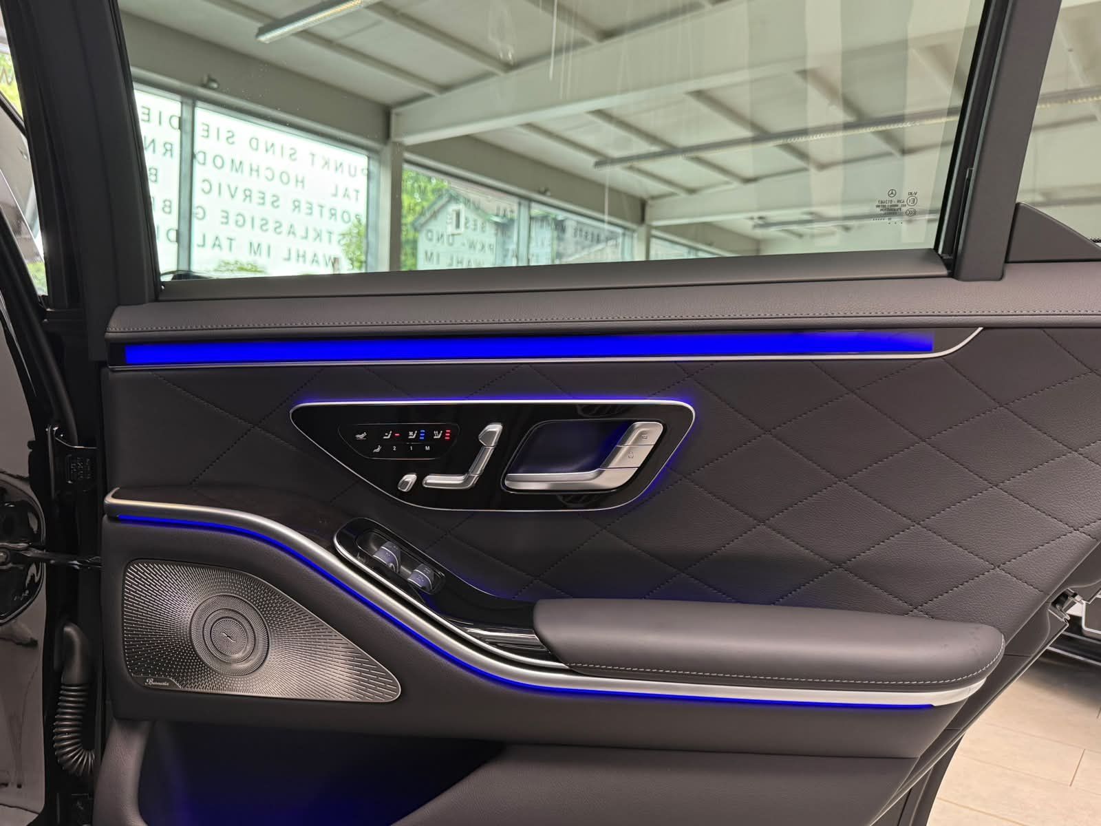 Fahrzeugabbildung Mercedes-Benz S 580 4M Lang AMG+EXECUTIVE+FONDENT+4xMASSAG+HAL