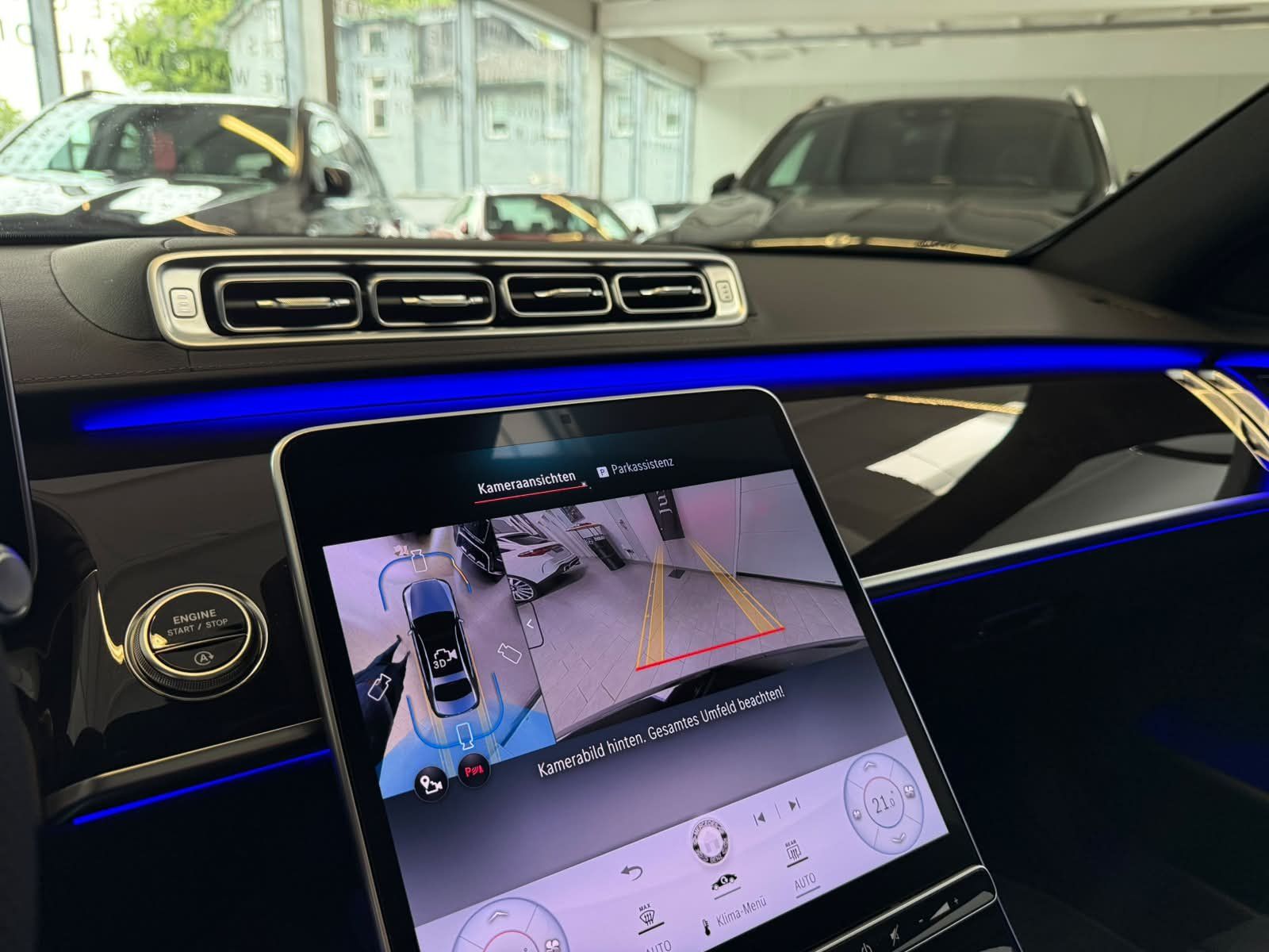 Fahrzeugabbildung Mercedes-Benz S 580 4M Lang AMG+EXECUTIVE+FONDENT+4xMASSAG+HAL