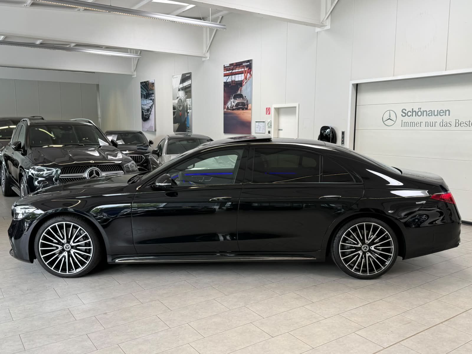 Fahrzeugabbildung Mercedes-Benz S 580 4M Lang AMG+EXECUTIVE+FONDENT+4xMASSAG+HAL