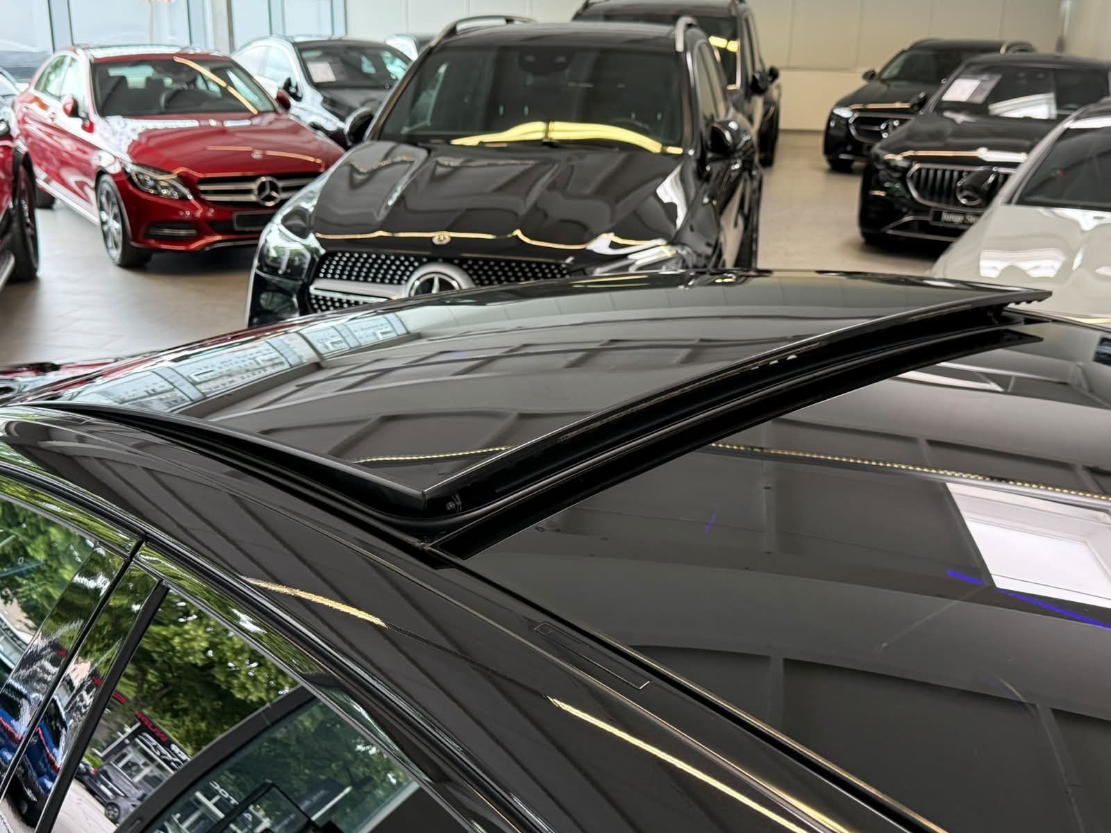 Fahrzeugabbildung Mercedes-Benz S 580 4M Lang AMG+EXECUTIVE+FONDENT+4xMASSAG+HAL