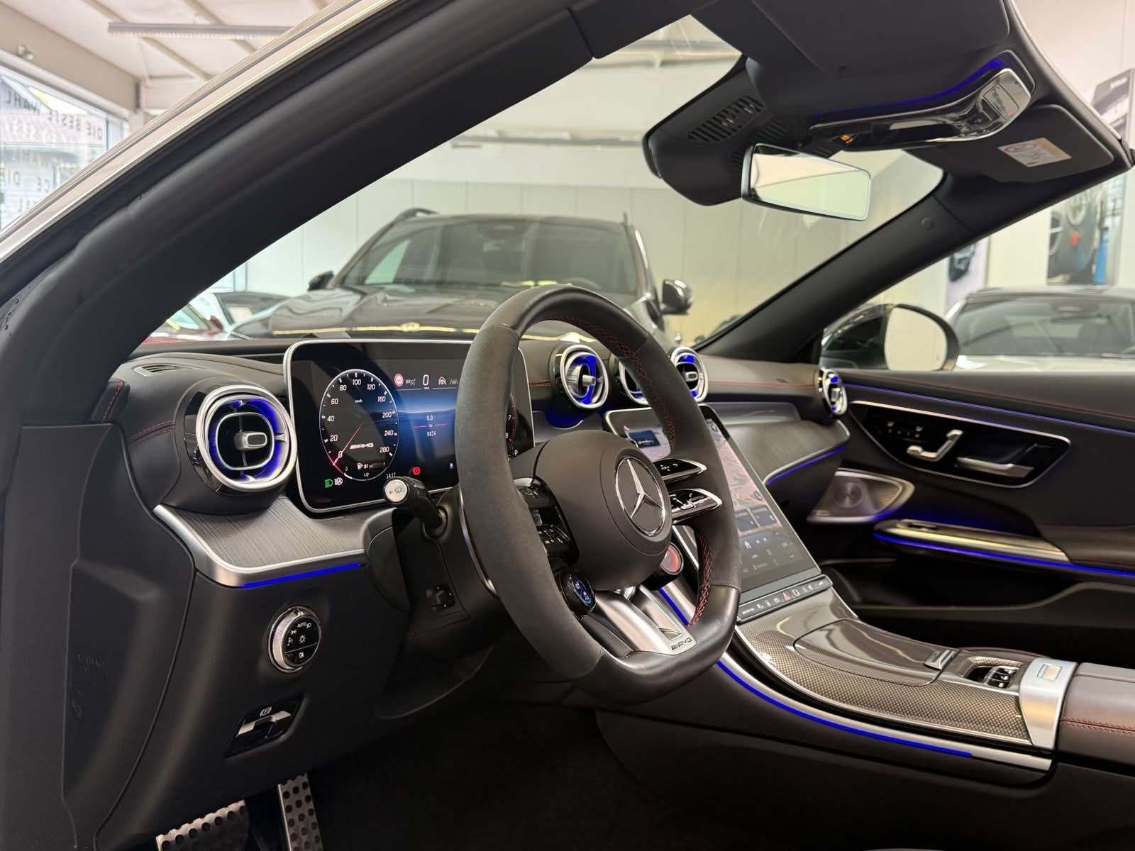 Fahrzeugabbildung Mercedes-Benz CLE 534M+Cabrio PERF.SITZ+DYN.PLUS+DLIGHT+BURM3D