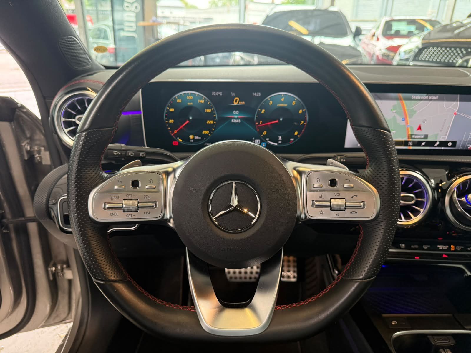 Fahrzeugabbildung Mercedes-Benz CLA 200 SB AMG+PANO+ALLWETTER+TEMPOMAT+AMBI+TOTW