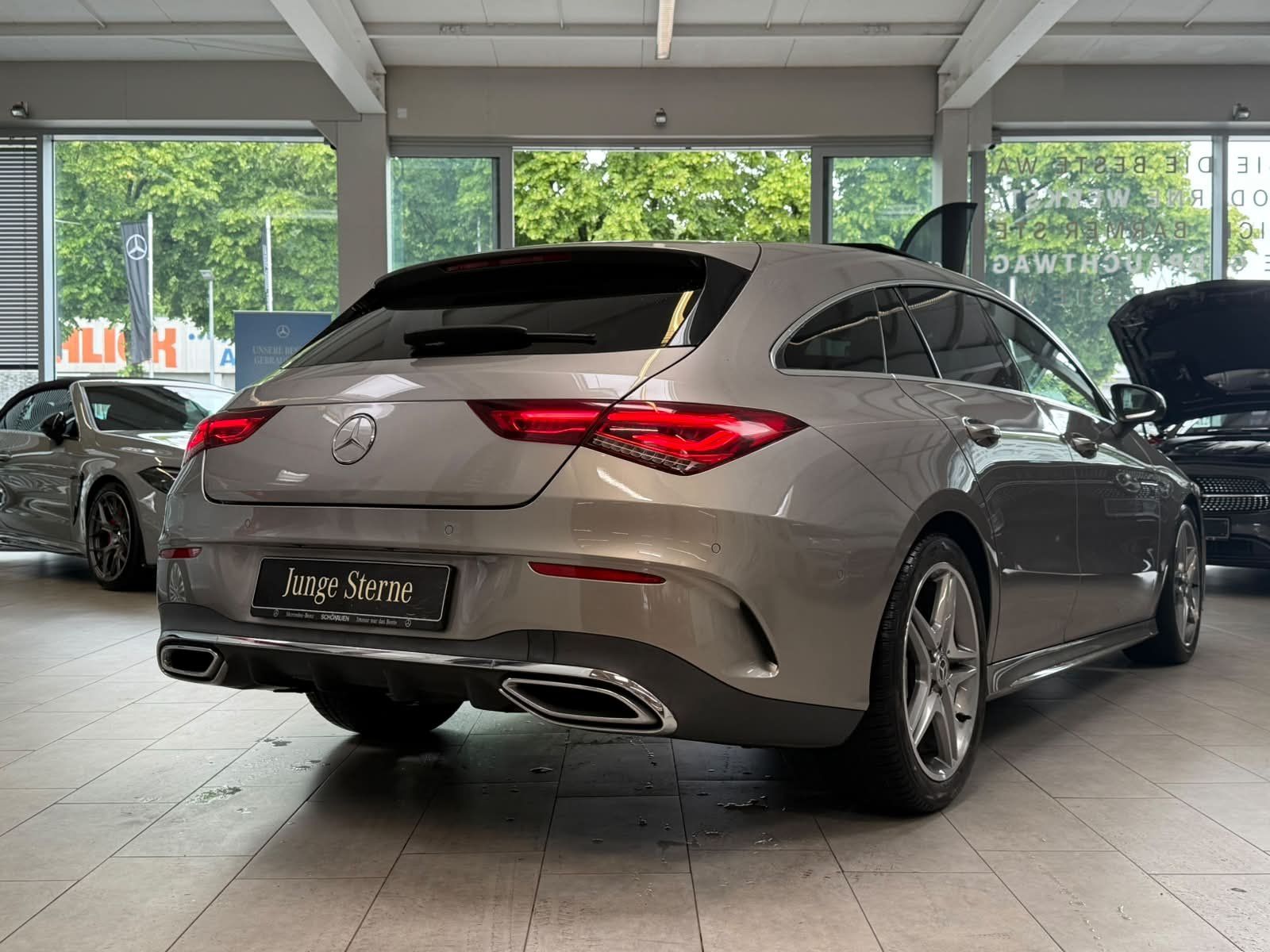 Fahrzeugabbildung Mercedes-Benz CLA 200 SB AMG+PANO+ALLWETTER+TEMPOMAT+AMBI+TOTW