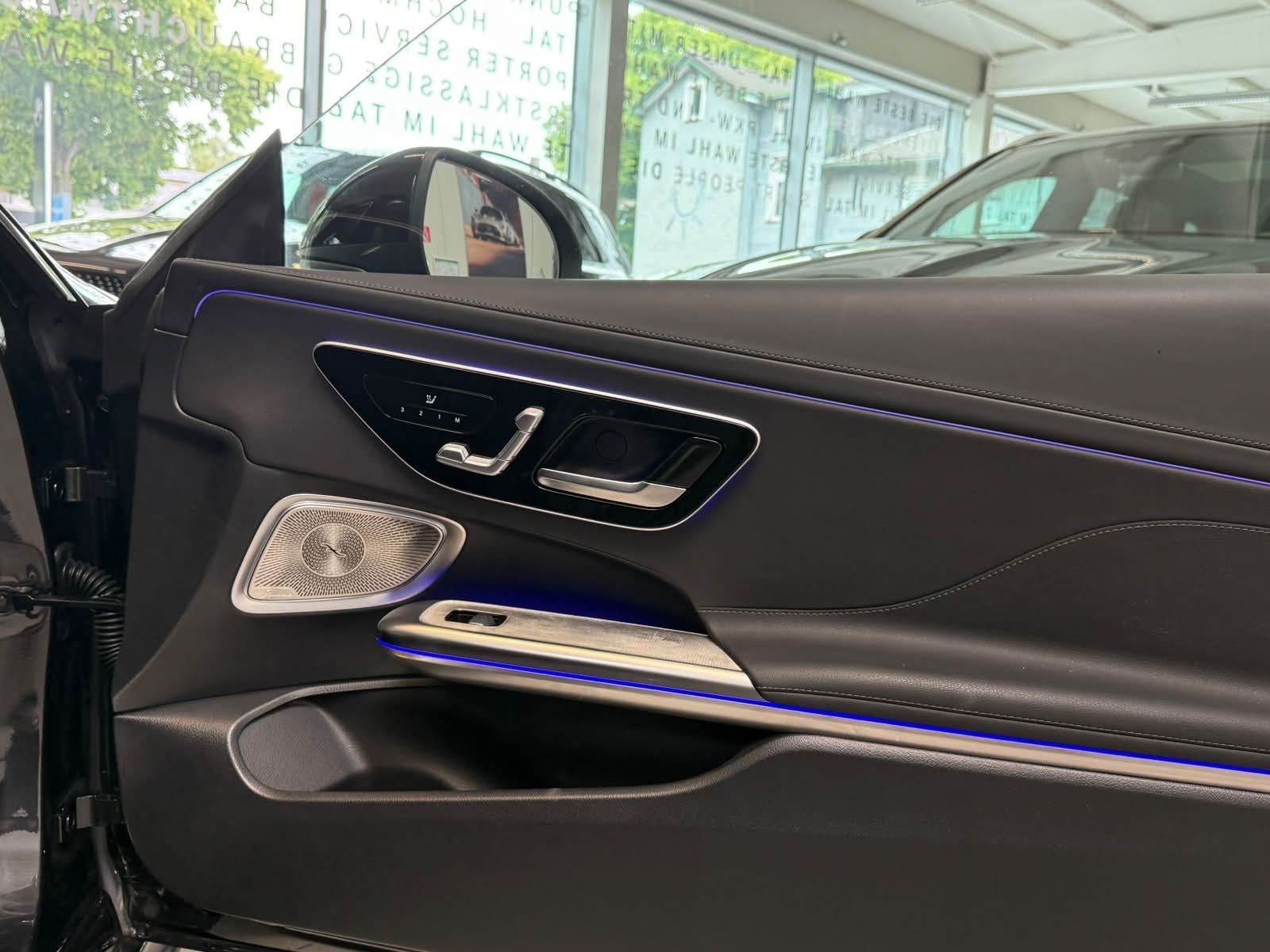 Fahrzeugabbildung Mercedes-Benz CLE 220 d Coupé AMG PREM.PLUS+DLIGHT+BURM3D+PANO