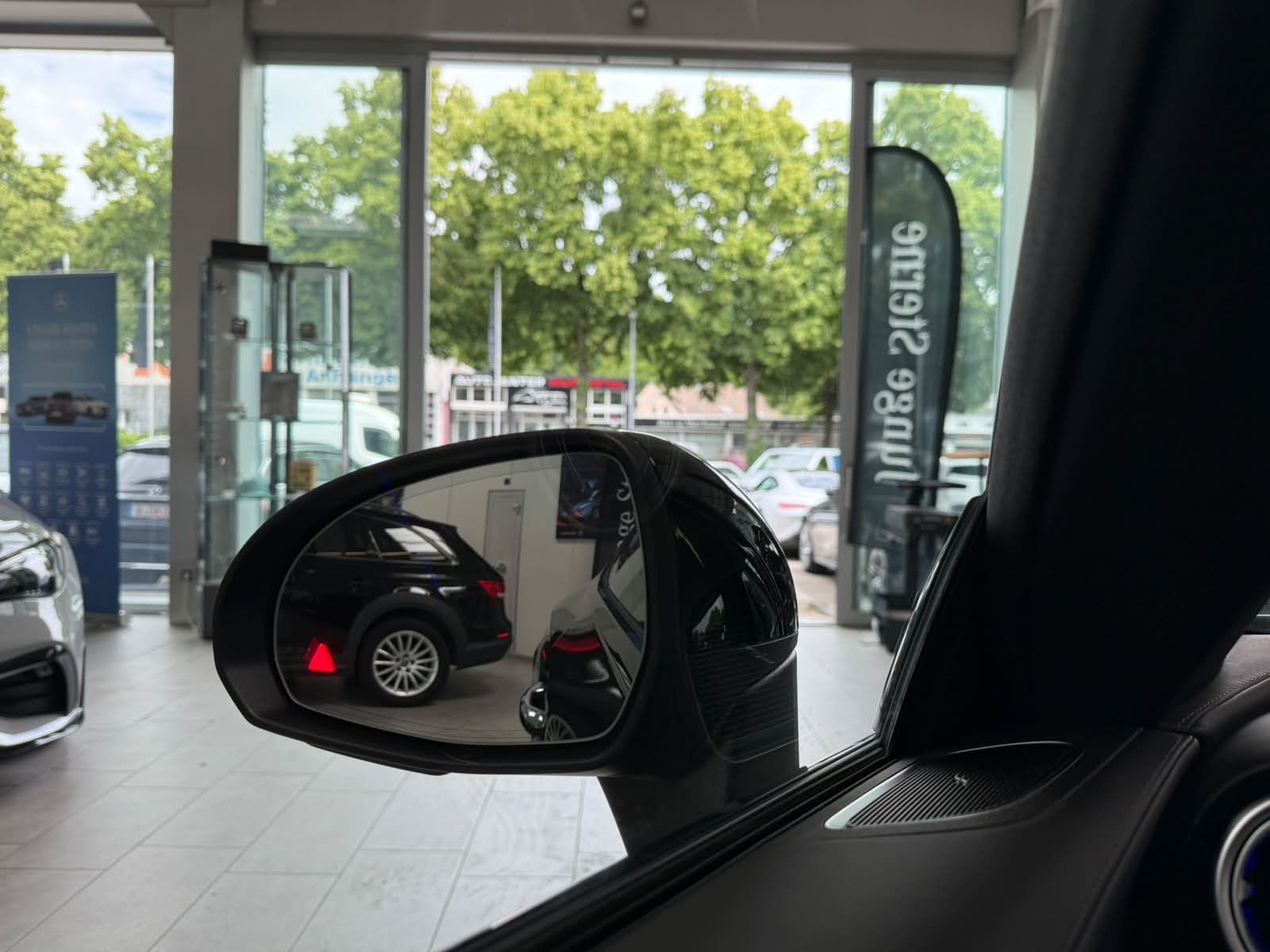 Fahrzeugabbildung Mercedes-Benz CLE 220 d Coupé AMG PREM.PLUS+DLIGHT+BURM3D+PANO