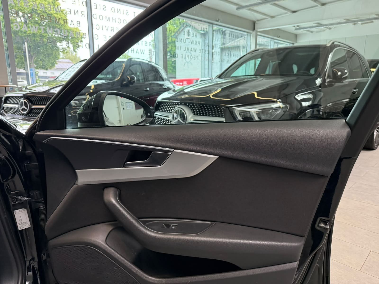Fahrzeugabbildung Audi A4 allroad quattro / Verkauf nur an Gewerbe!