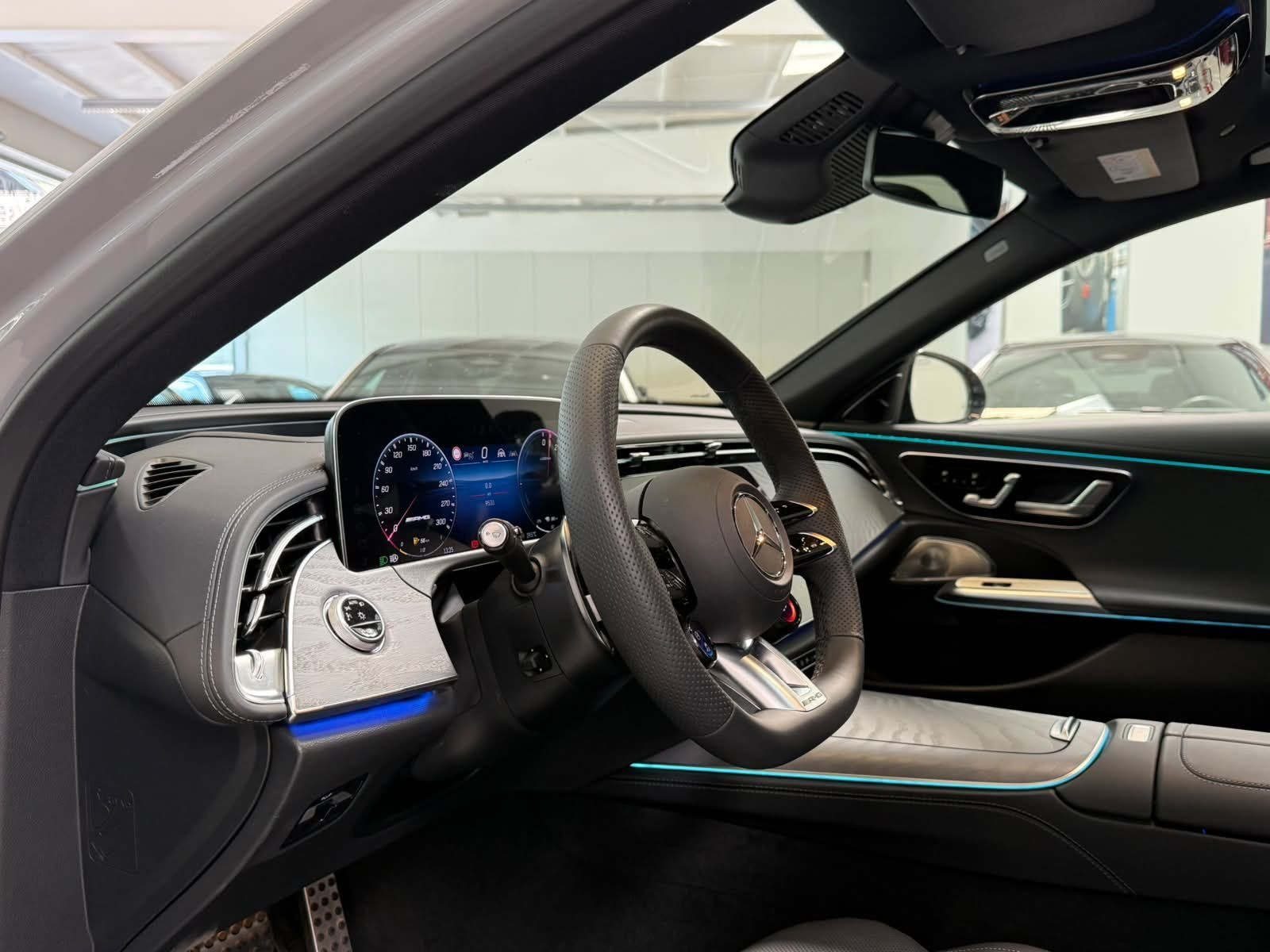 Fahrzeugabbildung Mercedes-Benz E53 Hybrid 4M+ T NAPPA+DYNPLUS+AHK+BURM4D+FAP