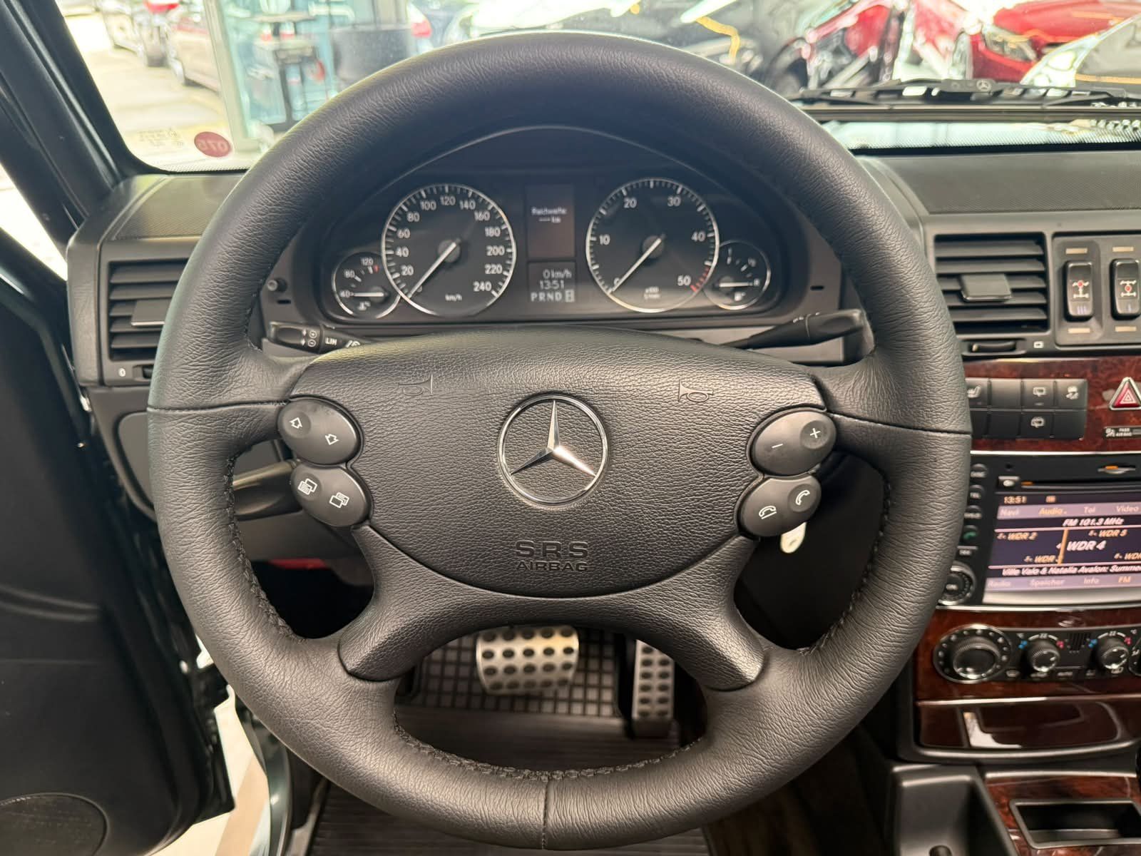 Fahrzeugabbildung Mercedes-Benz G 350 BlueTEC Station-Wagen kurz TOP ZUSTAND