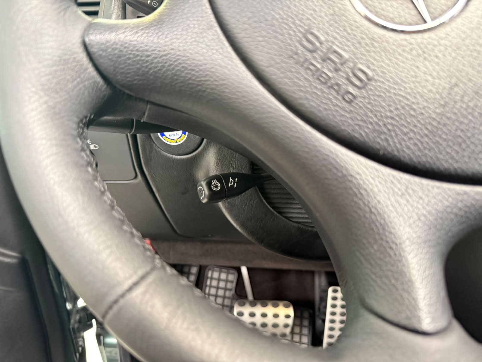 Fahrzeugabbildung Mercedes-Benz G 350 BlueTEC Station-Wagen kurz TOP ZUSTAND