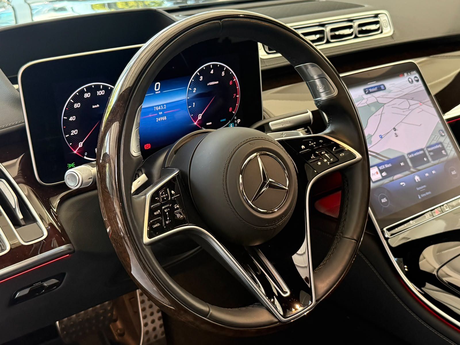 Fahrzeugabbildung Mercedes-Benz S 450 4M L AMG DRIVEPILOT+EXECUTIVE+AIRMATIC+HUD