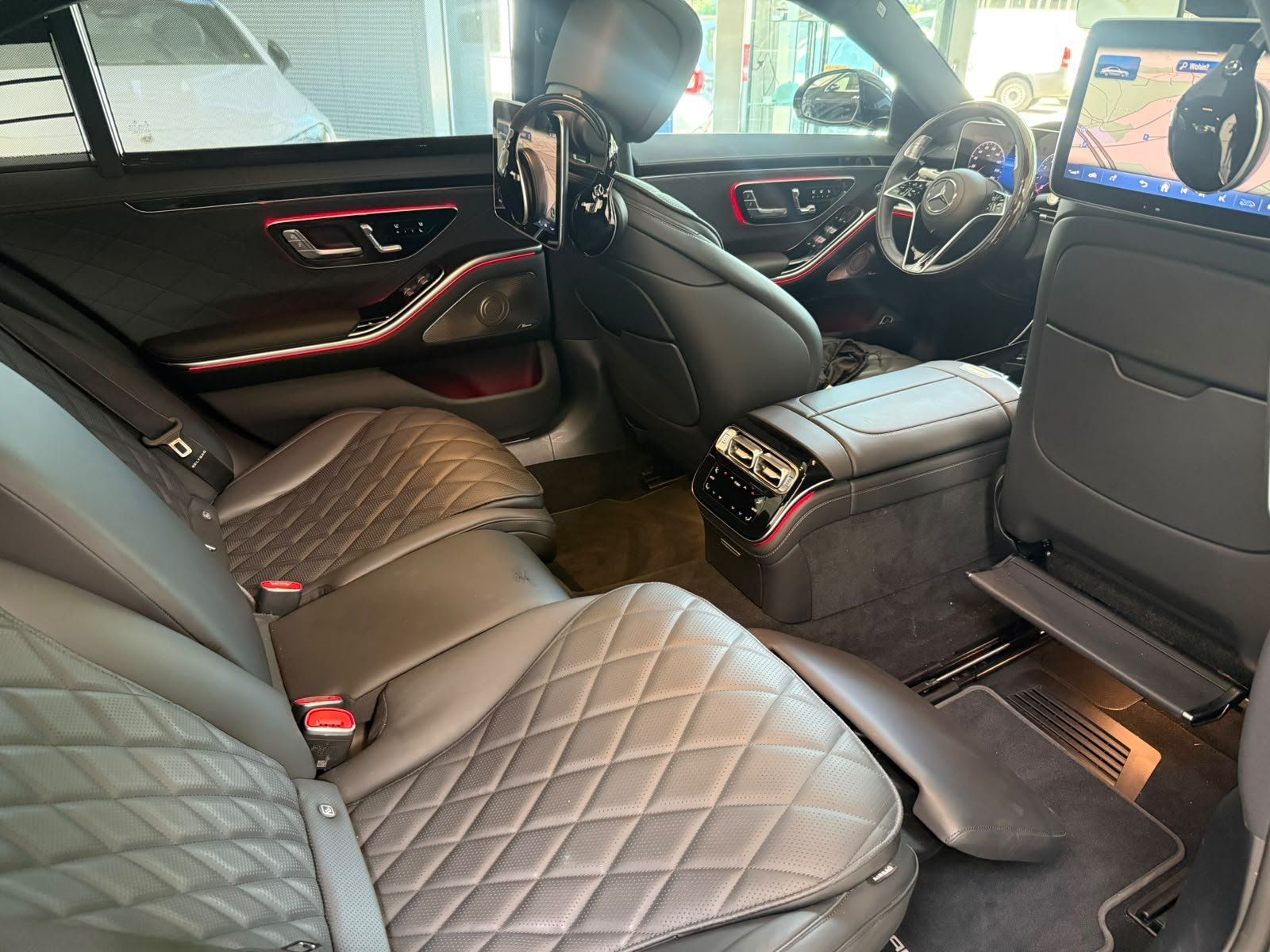 Fahrzeugabbildung Mercedes-Benz S 450 4M L AMG DRIVEPILOT+EXECUTIVE+AIRMATIC+HUD