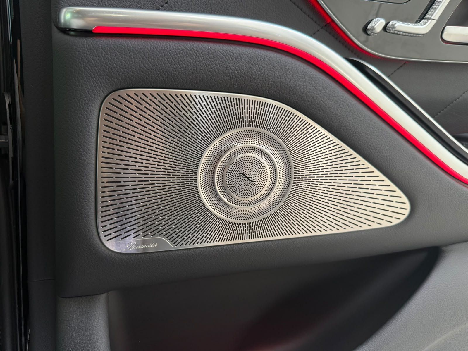 Fahrzeugabbildung Mercedes-Benz S 450 4M L AMG DRIVEPILOT+EXECUTIVE+AIRMATIC+HUD