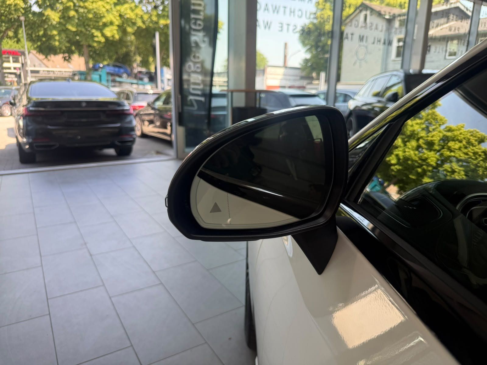 Fahrzeugabbildung Mercedes-Benz CLE 220 d AMG+HUD+PANO+BURM+NIGHT+MEMORY+DIGITAL