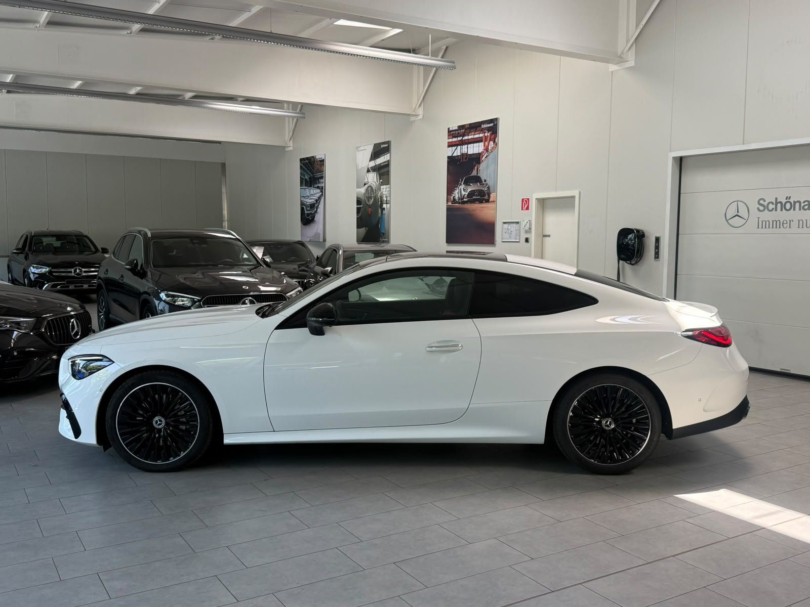 Fahrzeugabbildung Mercedes-Benz CLE 220 d AMG+HUD+PANO+BURM+NIGHT+MEMORY+DIGITAL