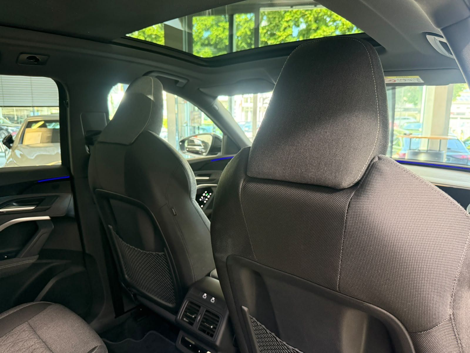 Fahrzeugabbildung Audi Q5 2.0 TFSI S-LINE PANO+KAMERA+3ZONEN+LED+20"